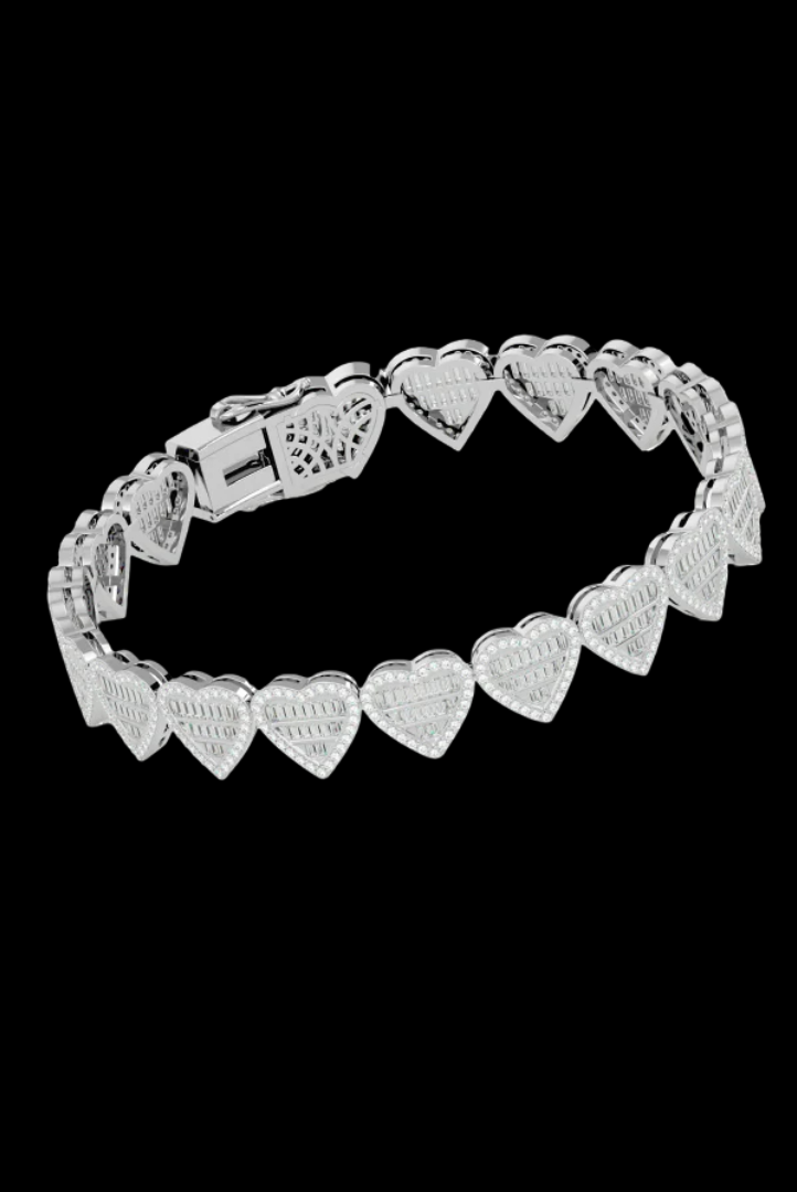 Luxurious Heart Shape Baguette Cut Moissanite VVS Diamond Women's Bracelet
