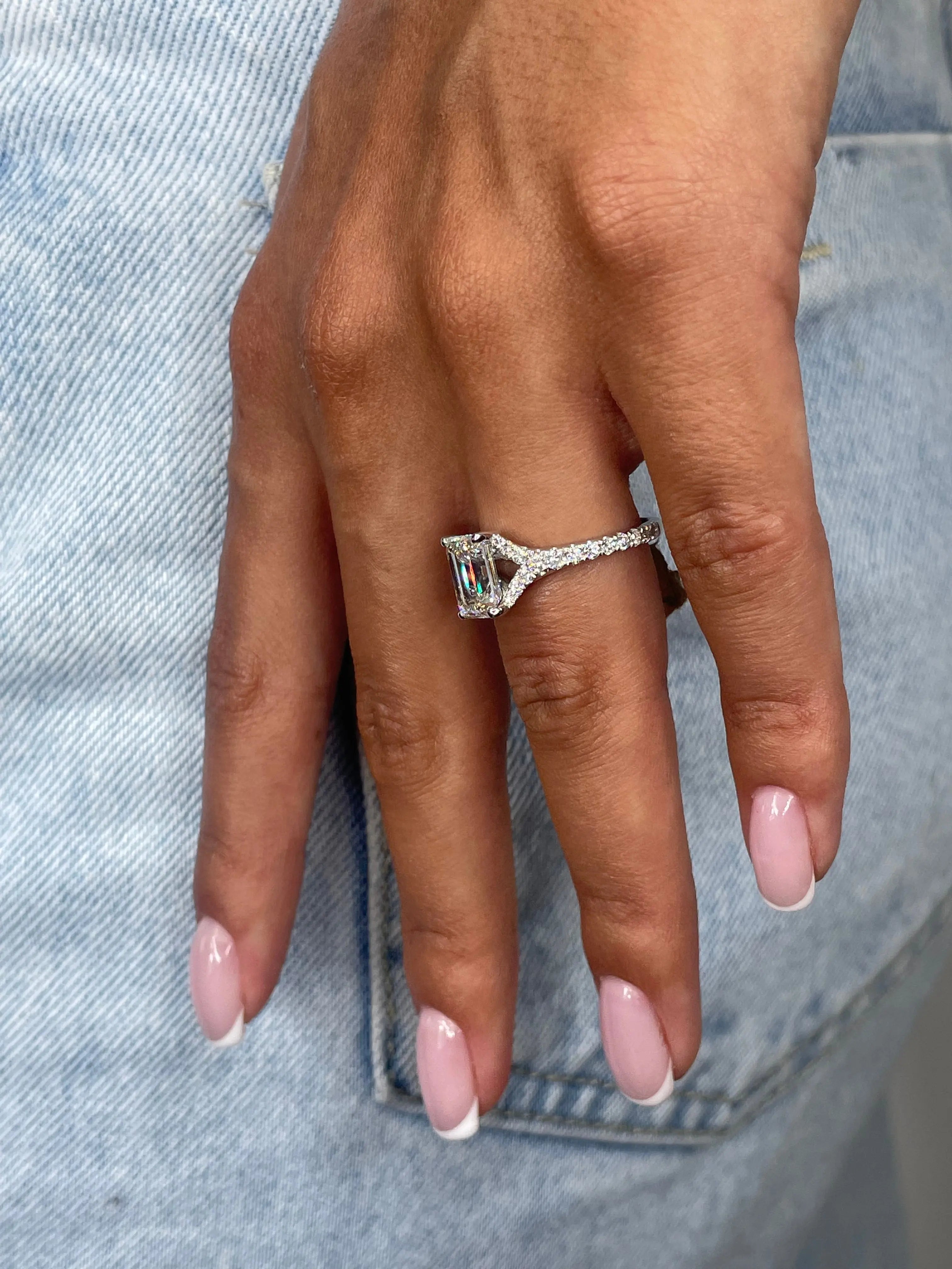 2.0 ct Emerald D-VVS Lab Grown Diamond Split Shank Engagement Ring