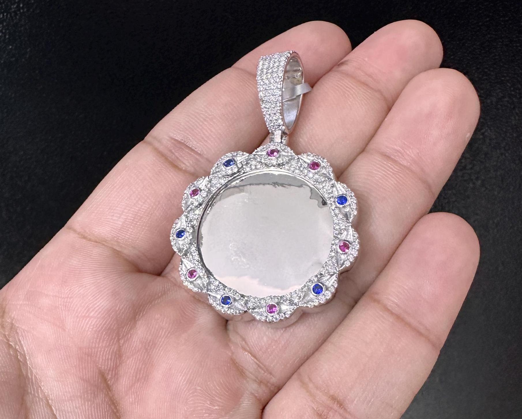 VVS Moissanite Custom Photo Pendant: 925 Sterling Silver, 5.47 Carat