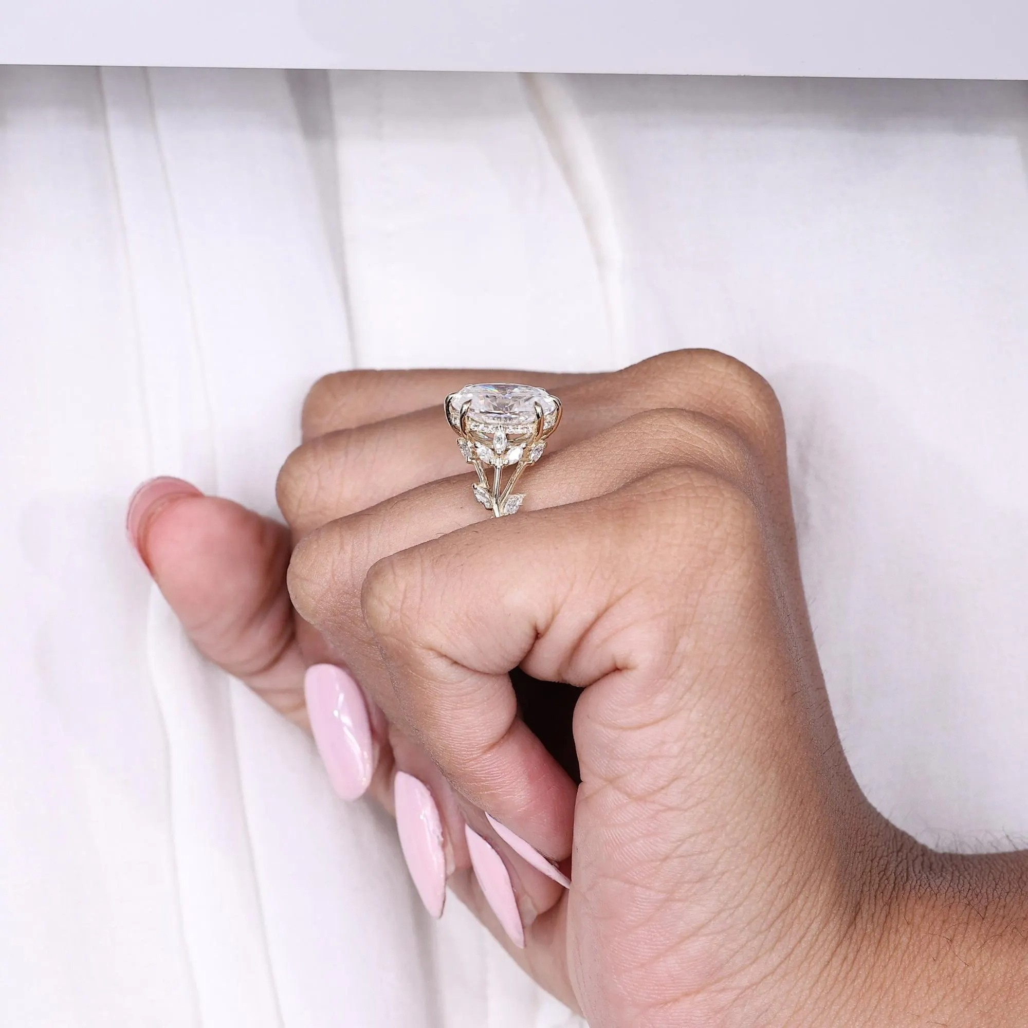 oval ring