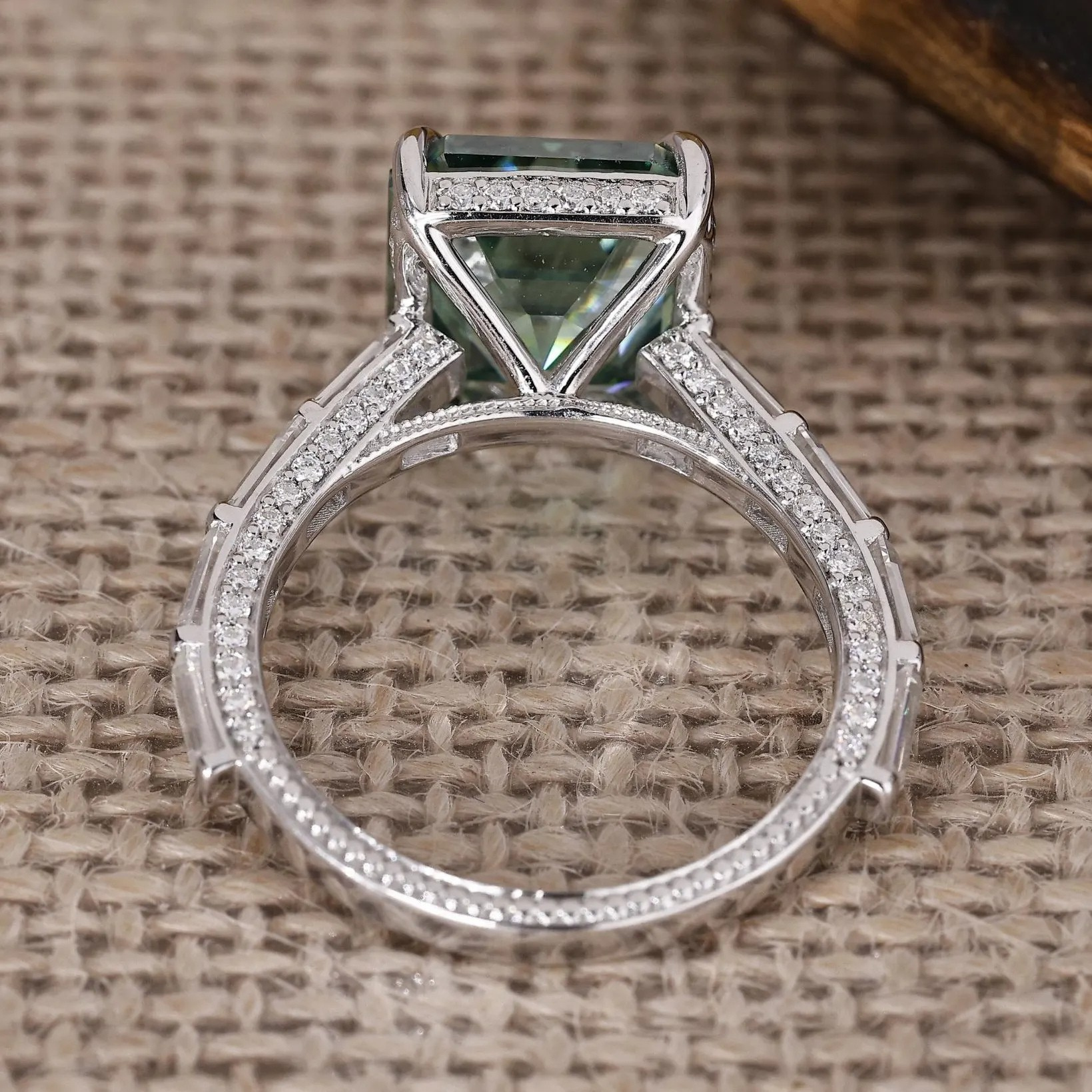 emerald ring