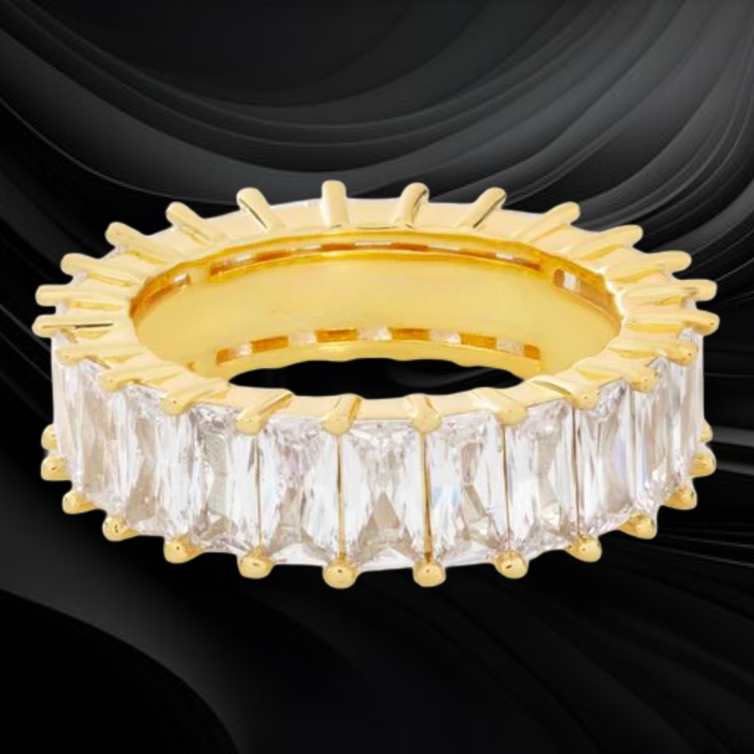 Luxury Iced Out Emerald Moissanite VVS Diamond Eternity Ring