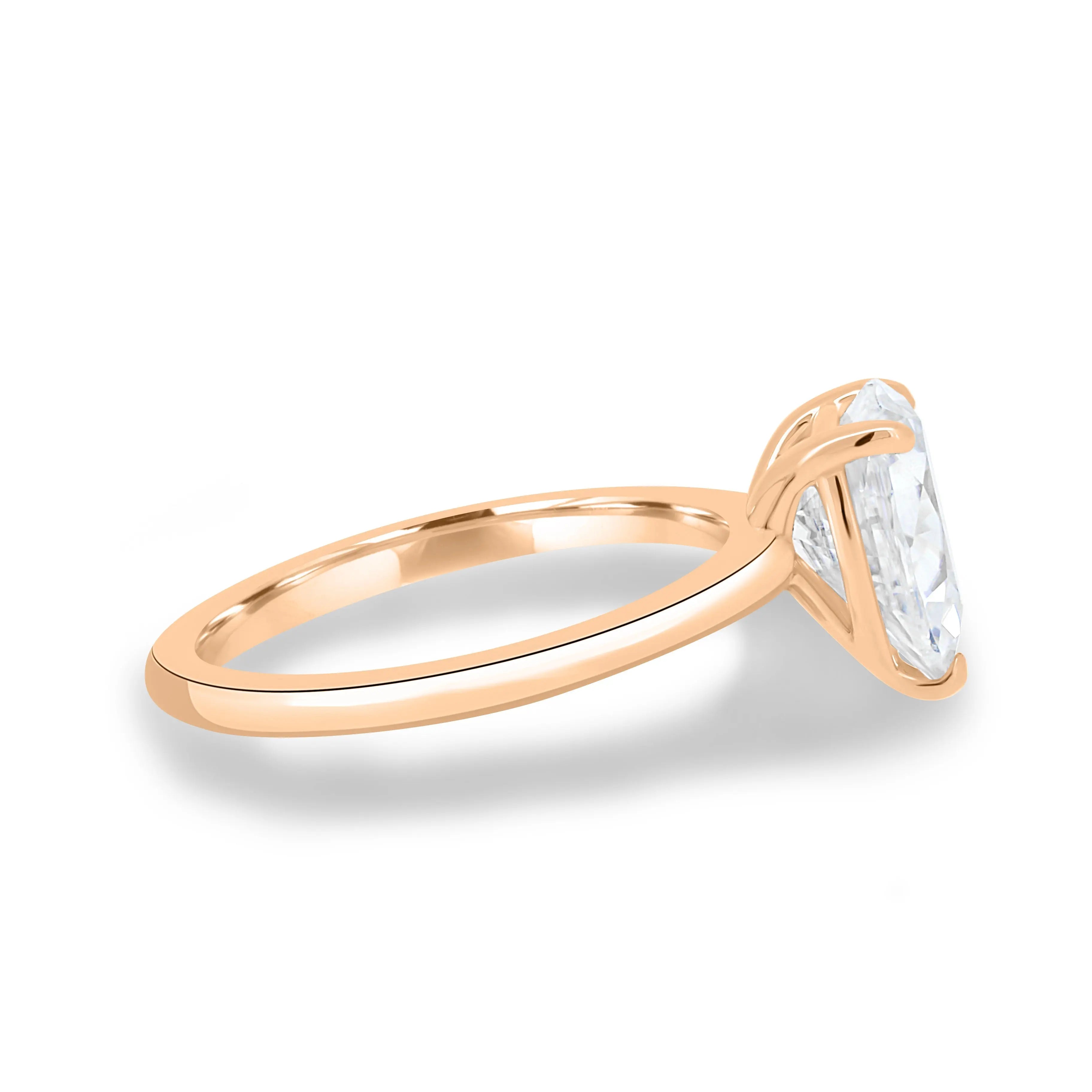 2.0 Ct Pear Solitaire D-VVS Lab Grown Diamond Engagement Ring