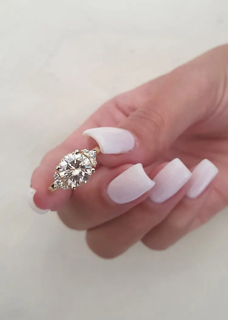 2.0 ct Round D-VVS Lab Grown Diamond Cluster Engagement Ring