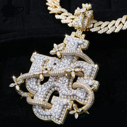 Custom Luxury Letter Pendant VVS Moissanite Diamond Flower Accents Cross Hook Pendant