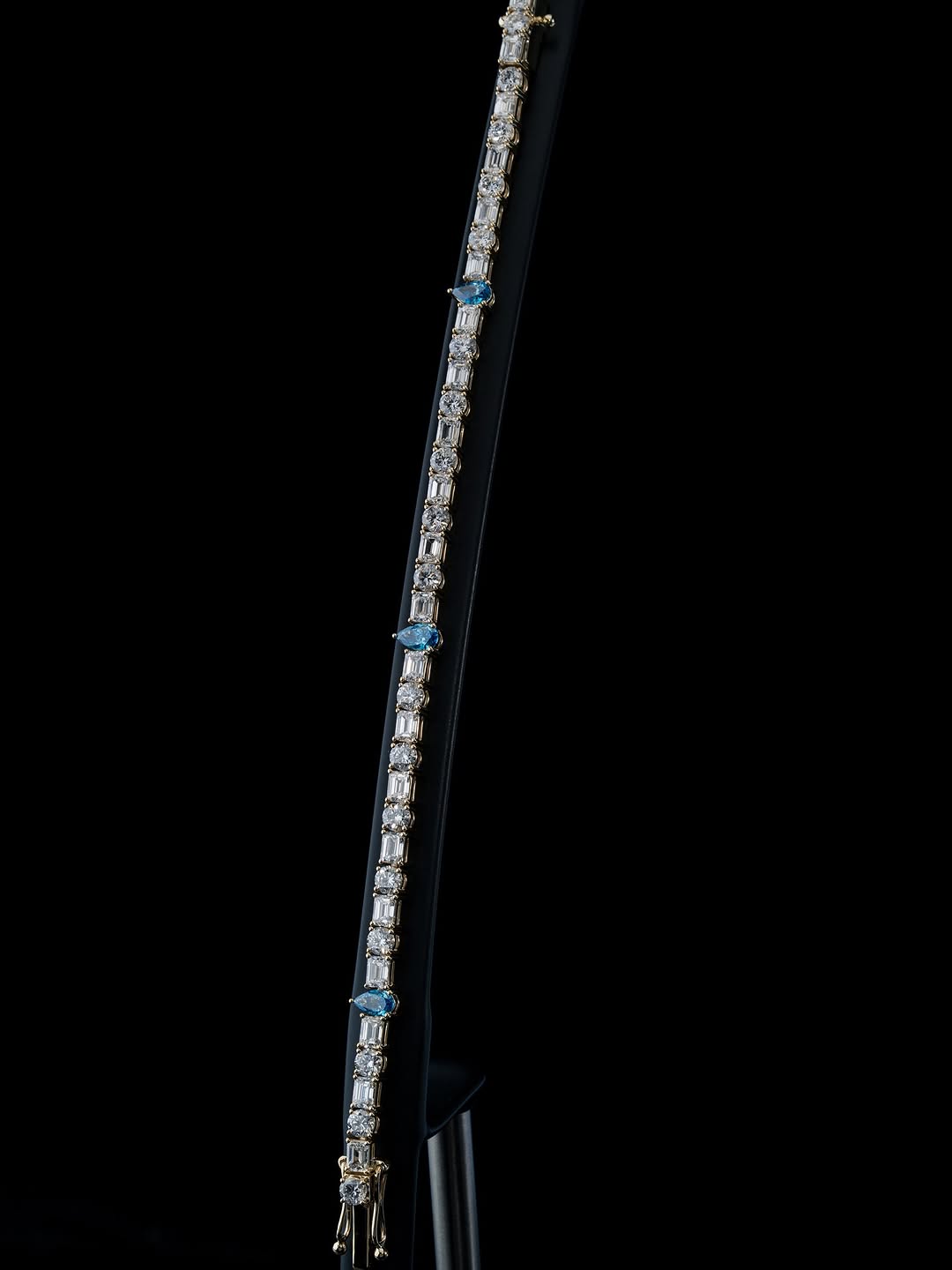 Moissanite VVS Diamond Mixed Diamond Blue Stone Tennis Luxury Chain