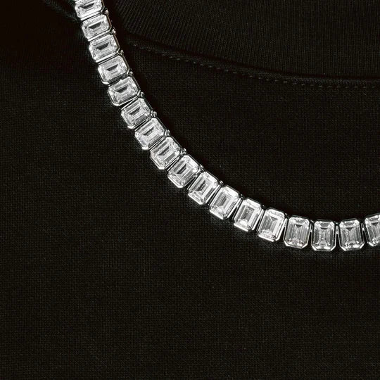 Luxurious Emerald Moissanite VVS Diamond Buttercup Men's Chain