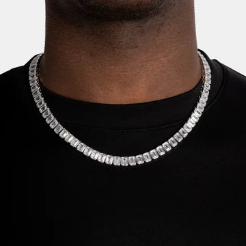 Luxurious Emerald Moissanite VVS Diamond Buttercup Men's Chain