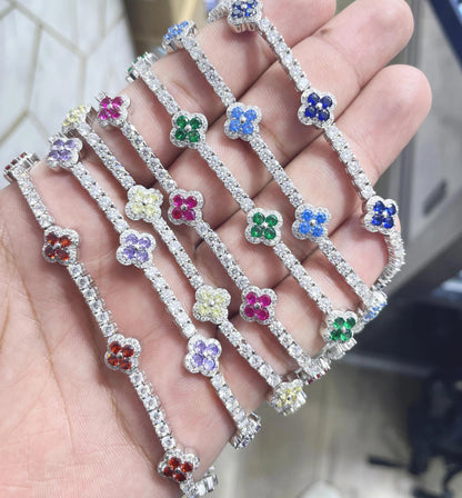 Moissanite Clover Chain Bracelet with 925 Sterling Silver, Diamond Cluster Bracelet, Diamond Flower Bracelet, Four Leaf Clover Bracelet