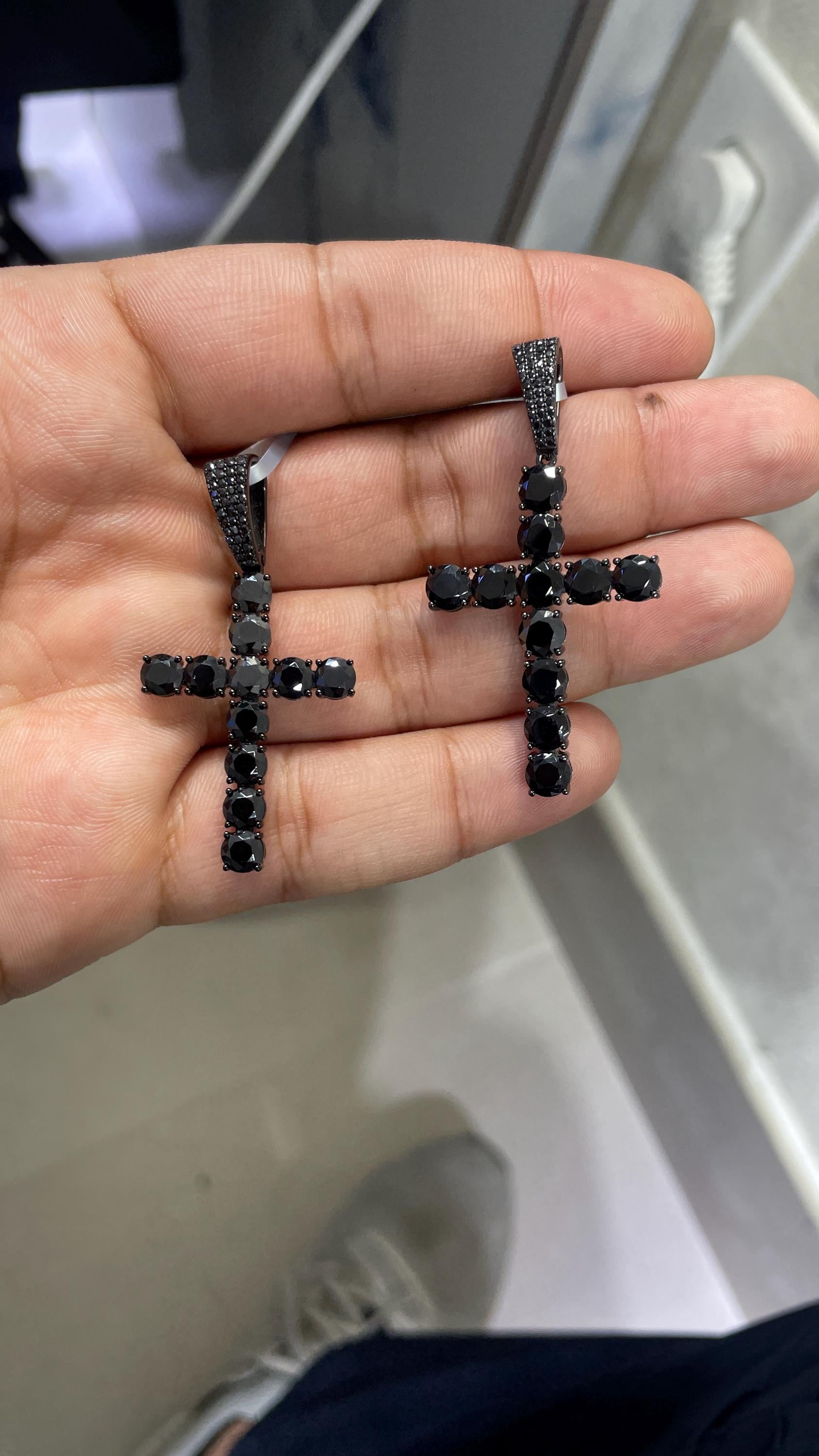 Moissanite Pendant 010