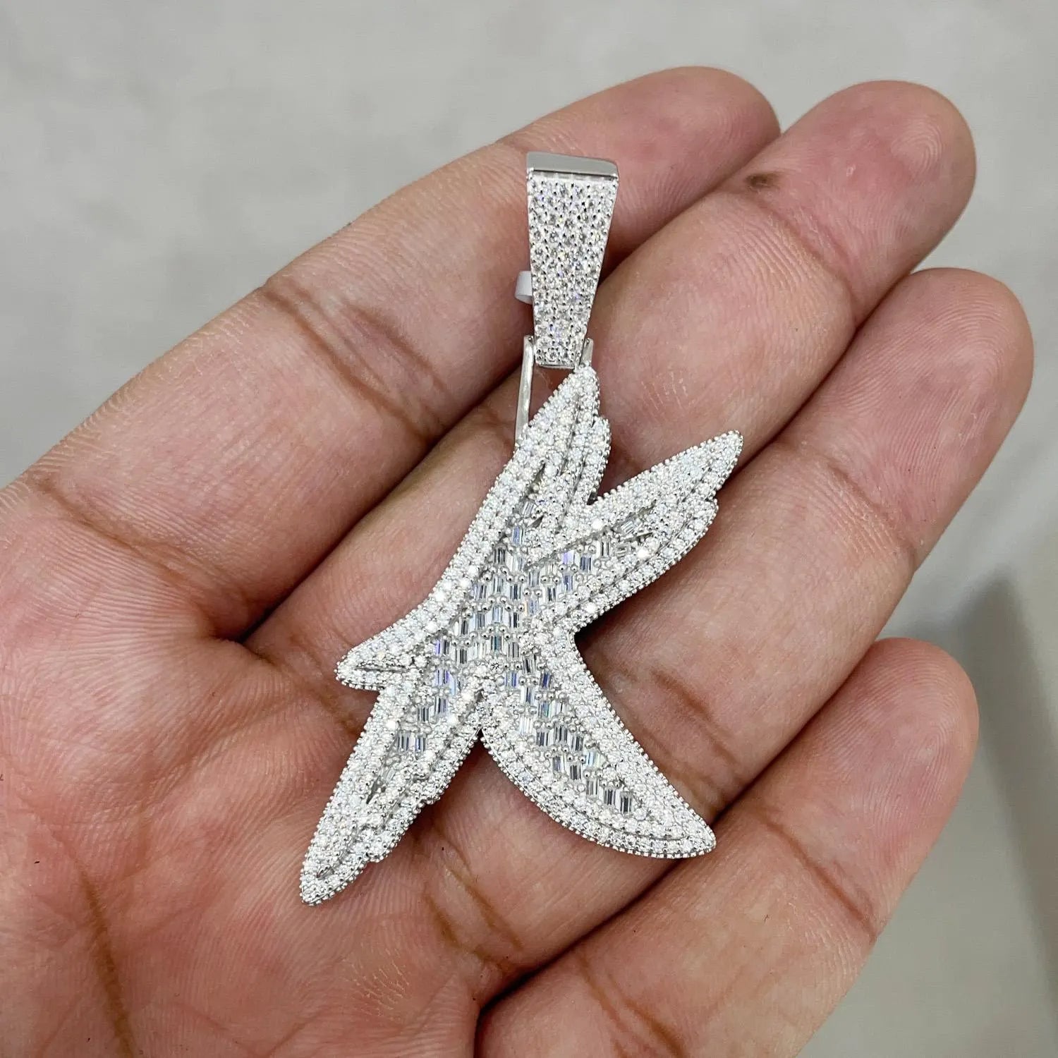 Moissanite Pendant 059