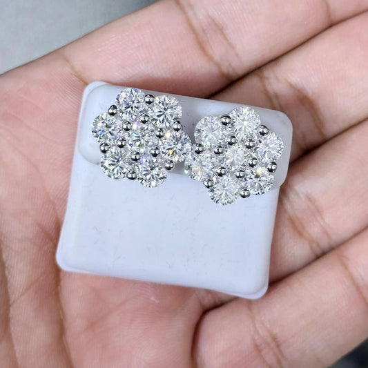 Moissanite Earrings 050