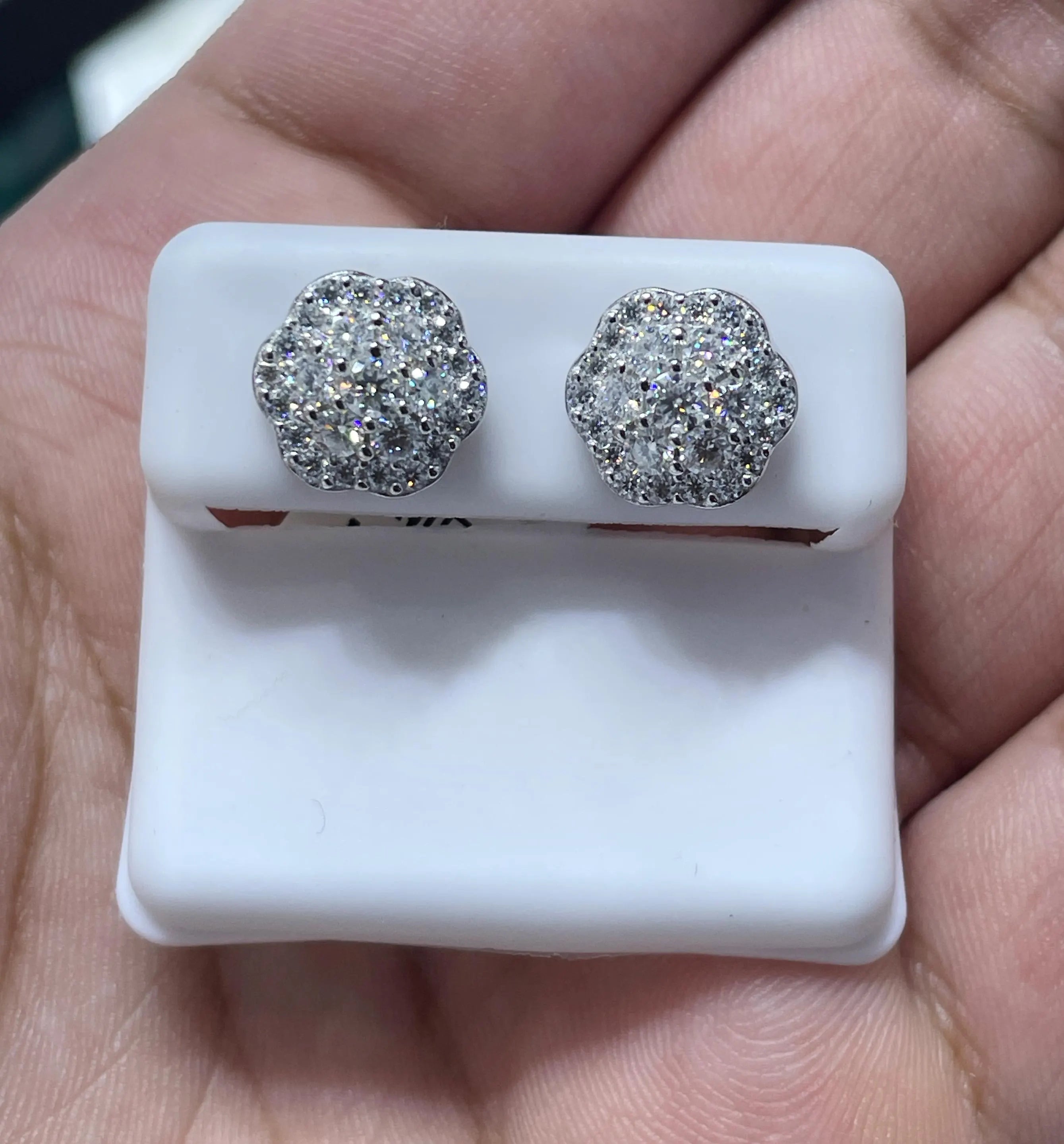 Moissanite Earrings 011