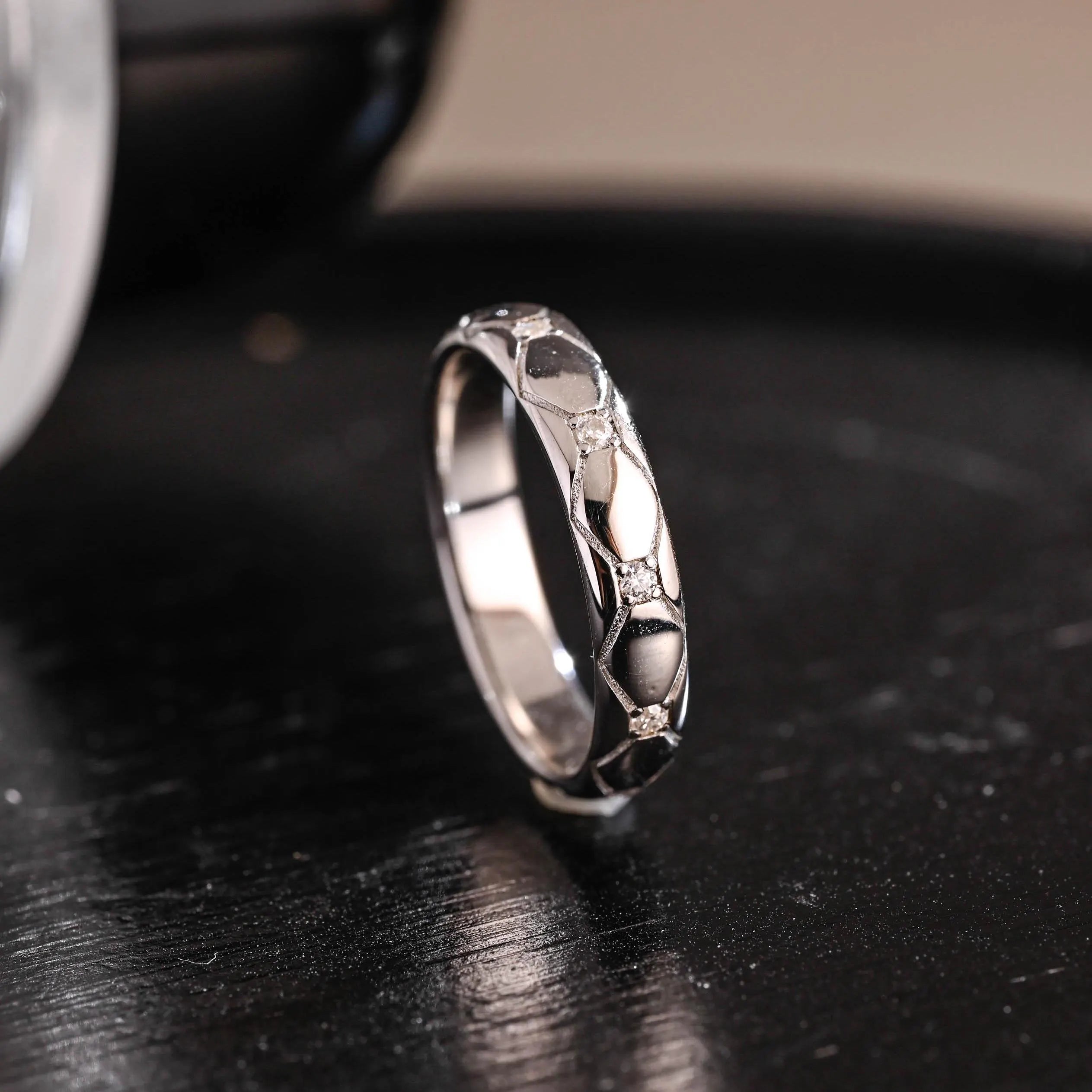 Unique Round Cut Moissanite Wedding Band, Full Eternity Moissanite Wedding Ring, 4mm Diamond Band, Engagement Ring, Anniversary Ring Gifts