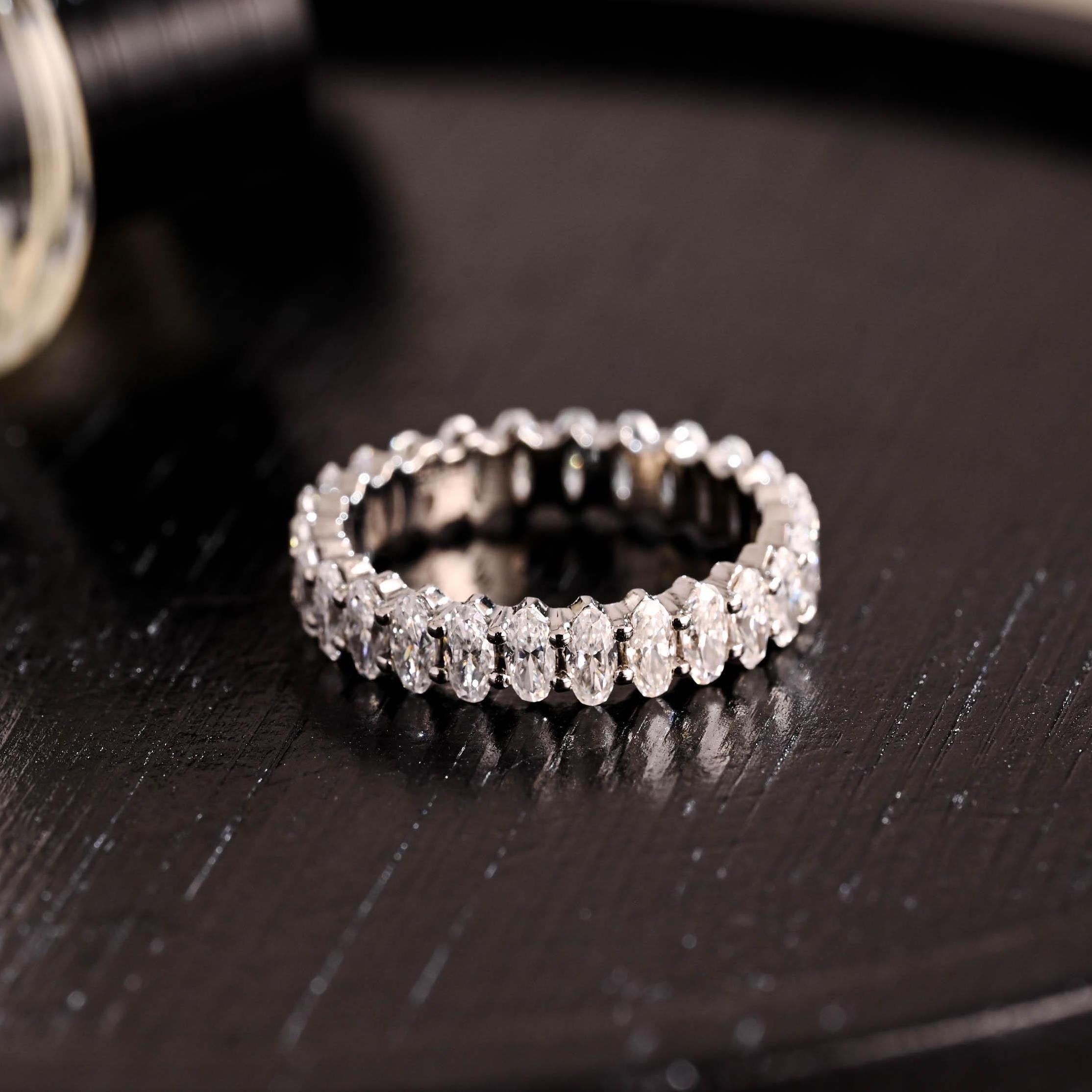 Solid Gold 2*4MM Crushed Ice Oval Moissanite Eternity Wedding Band