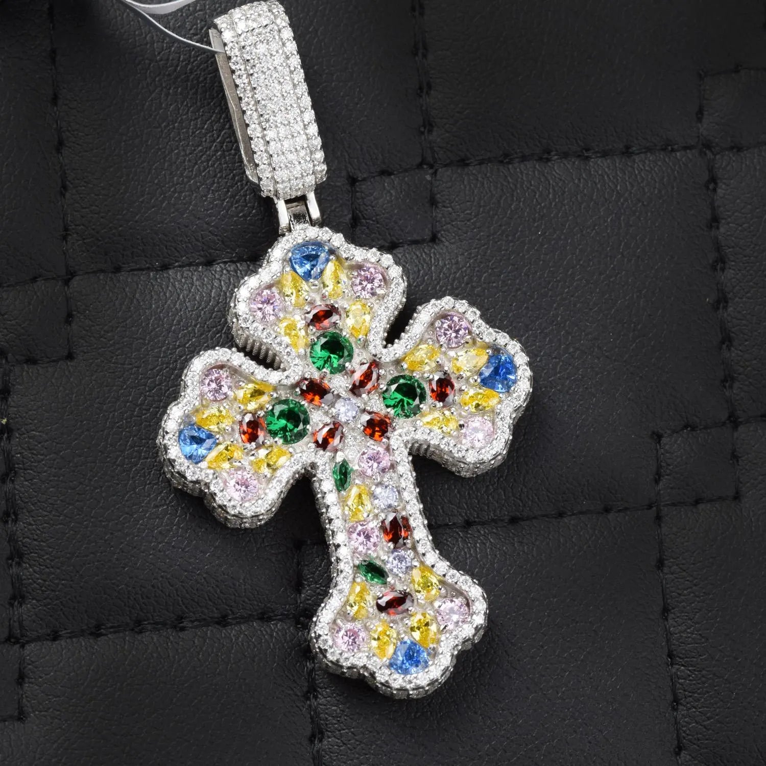 Moissanite Pendant 090