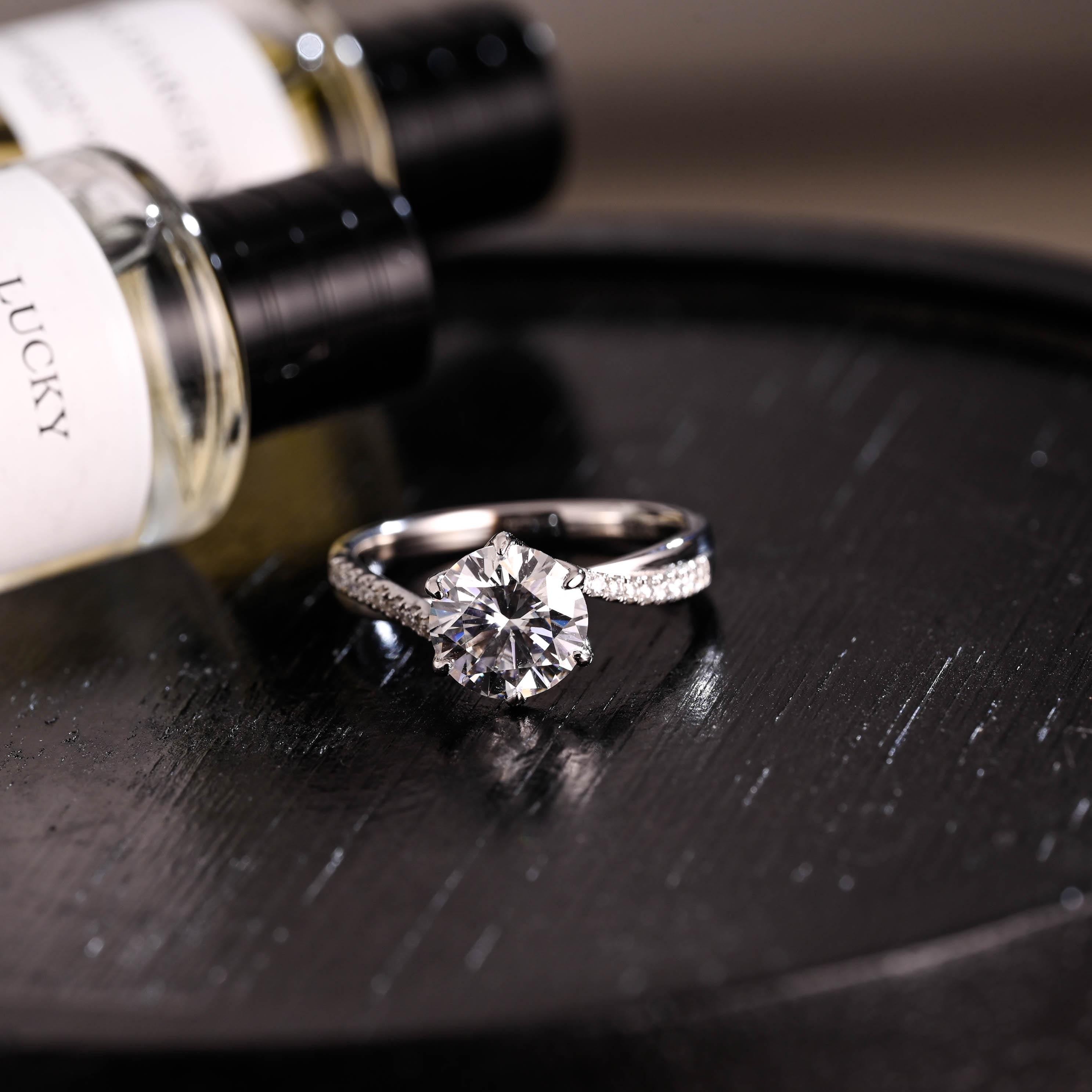 Tulip Set Solid Gold Round Cut Moissanite Engagement Ring, Proposal Ring, Anniversary Gift for Women Wife