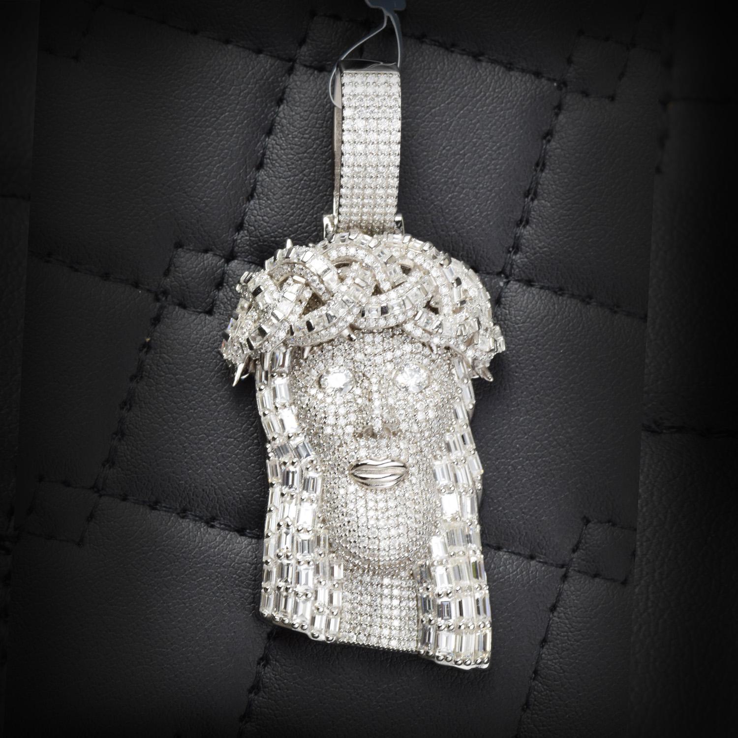 Moissanite Pendant 031