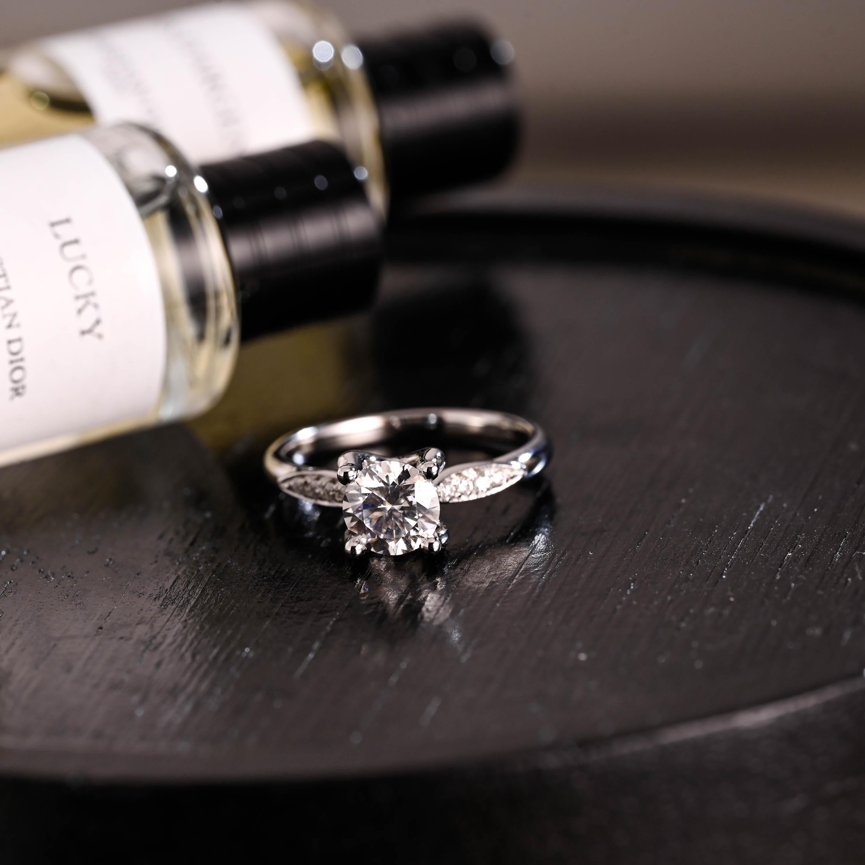 Solid Gold Round Cut Moissanite Engagement Ring, Anniversary Gift Birthday Gift for Women Wife