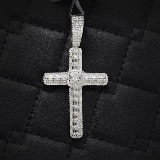 Moissanite Pendant 08