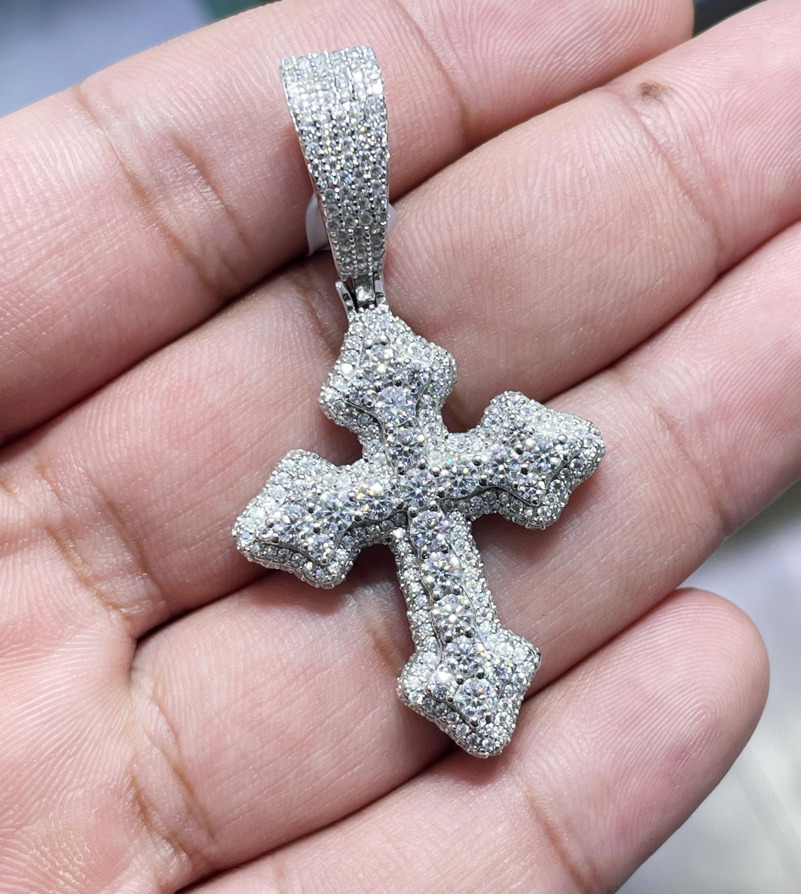 Moissanite Pendant 046