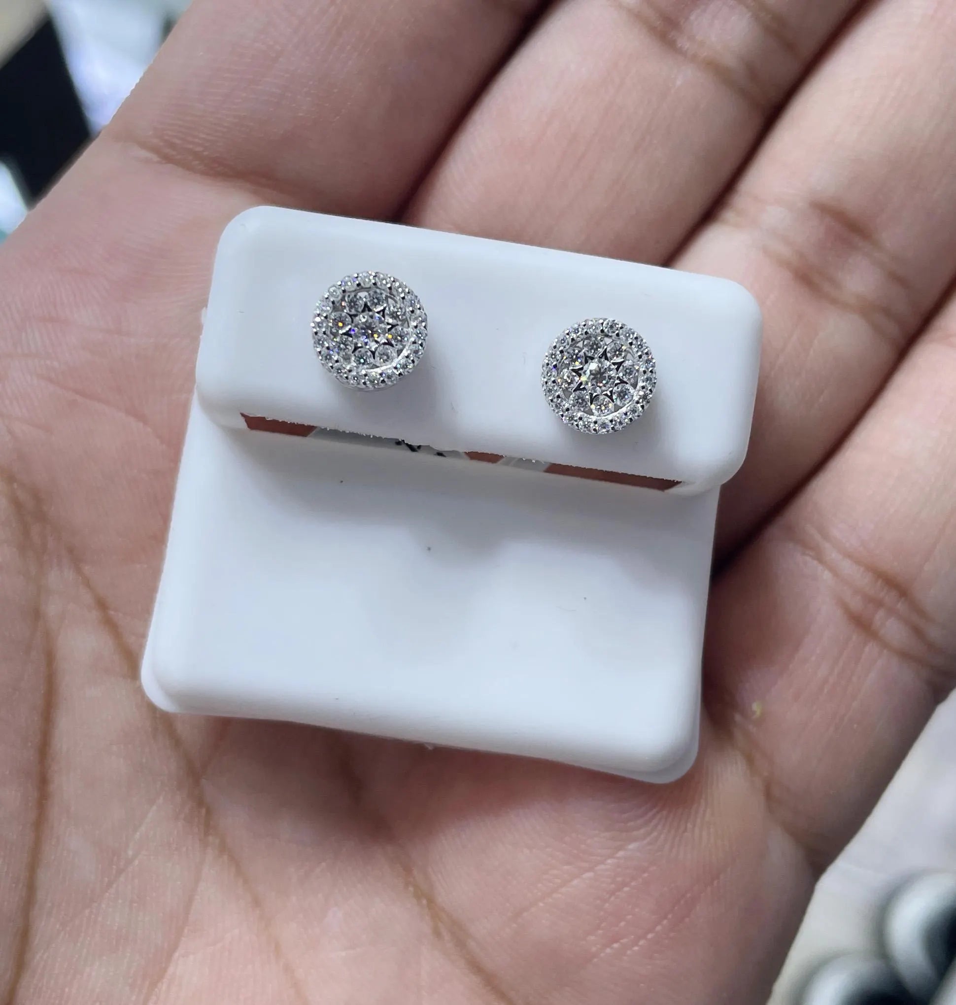 Moissanite Earrings 048