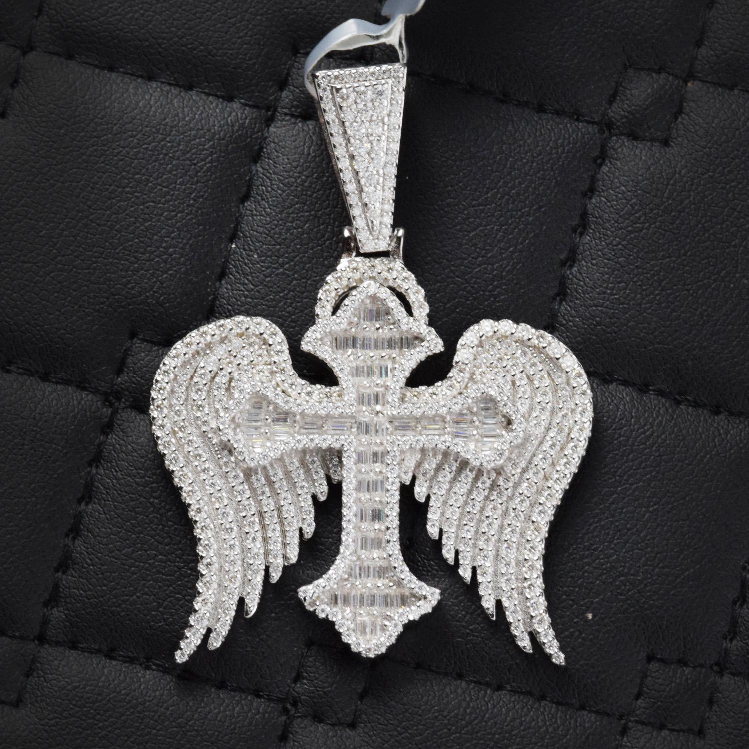 Moissanite Pendant 028