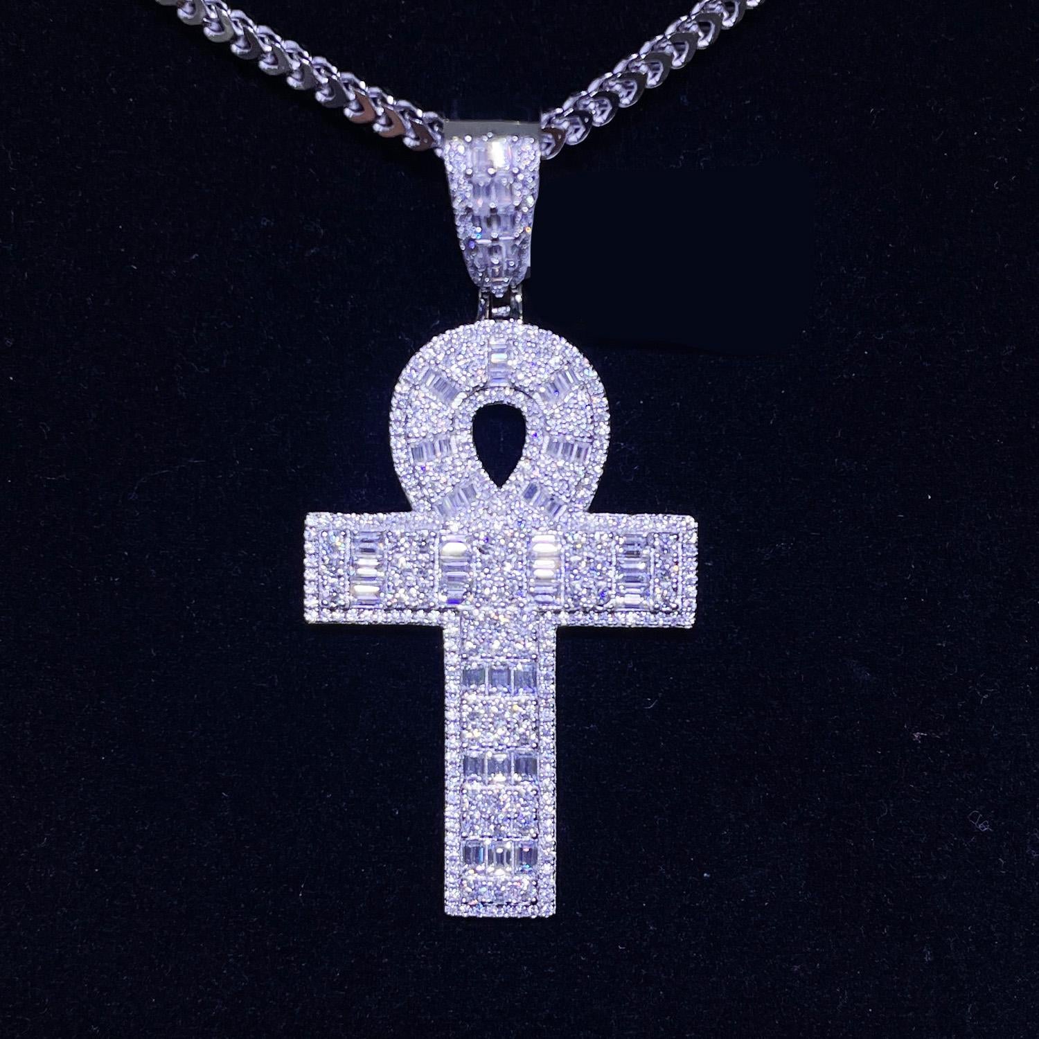 Moissanite Pendant 081