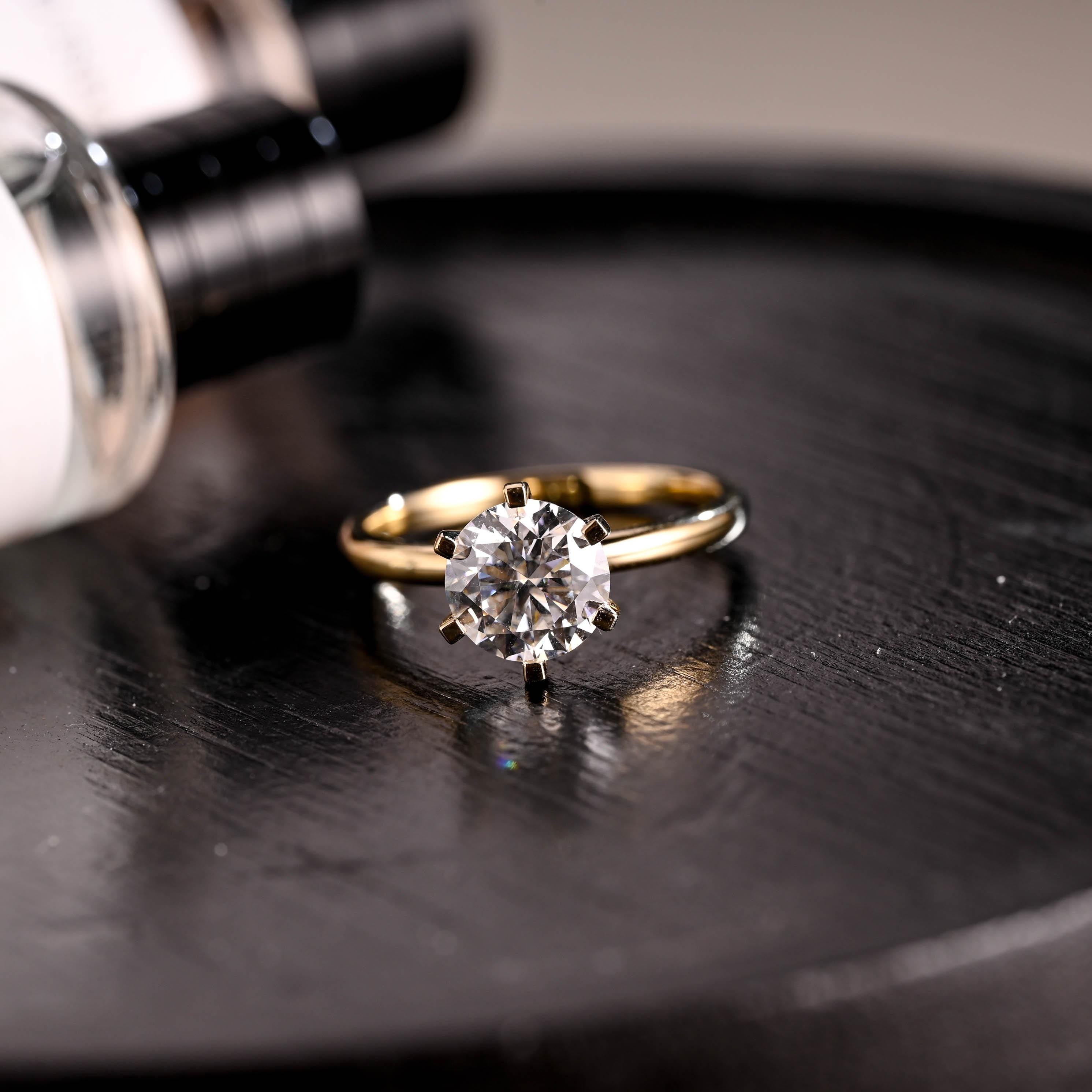 Solid Gold Round Moissanite Engagement Ring, Solitaire Round Cut Moissanite Anniversary Ring for Wife