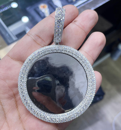Moissanite Pendant 097
