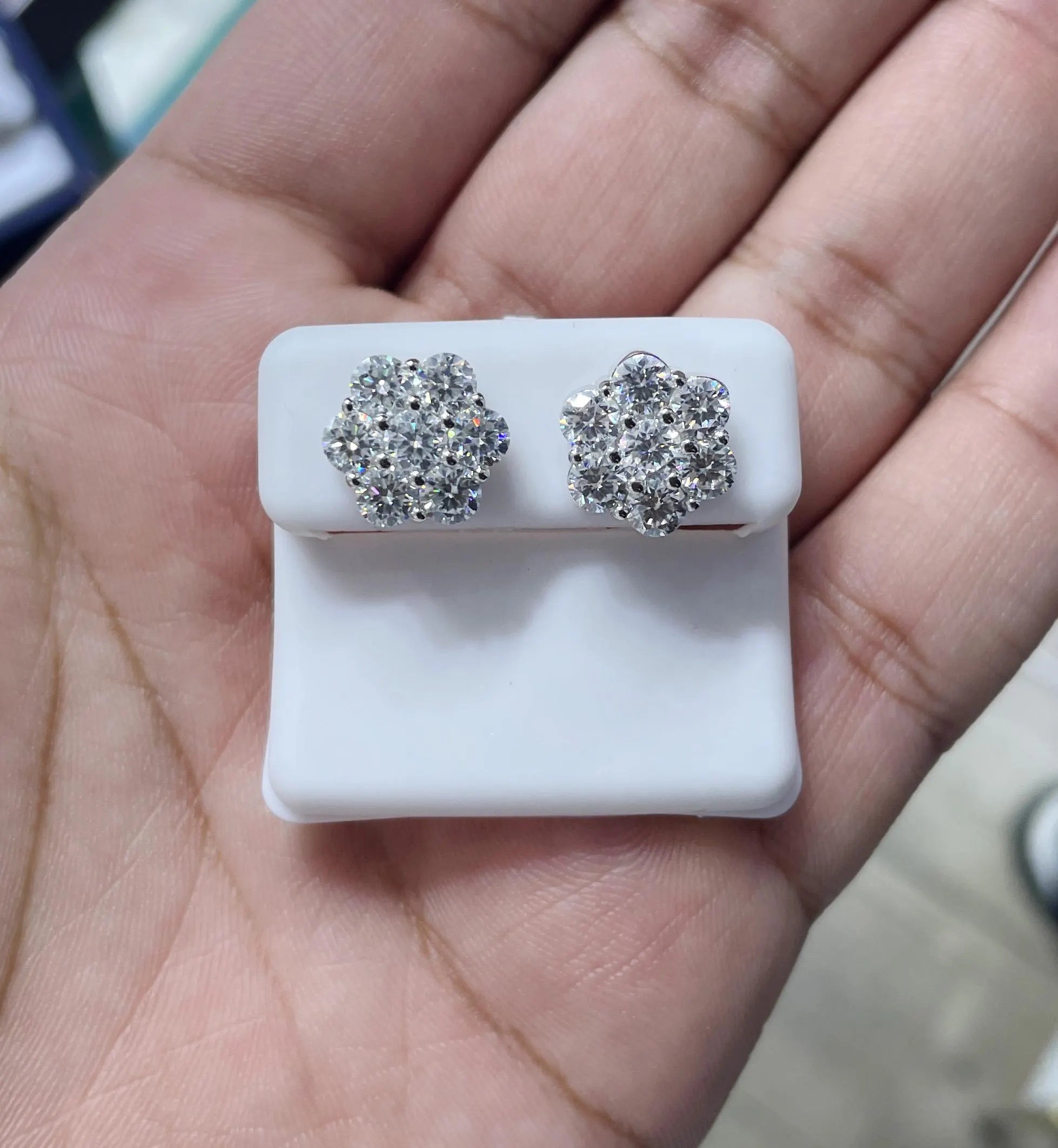Moissanite Earrings 042