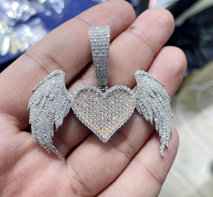 Moissanite Pendant 070