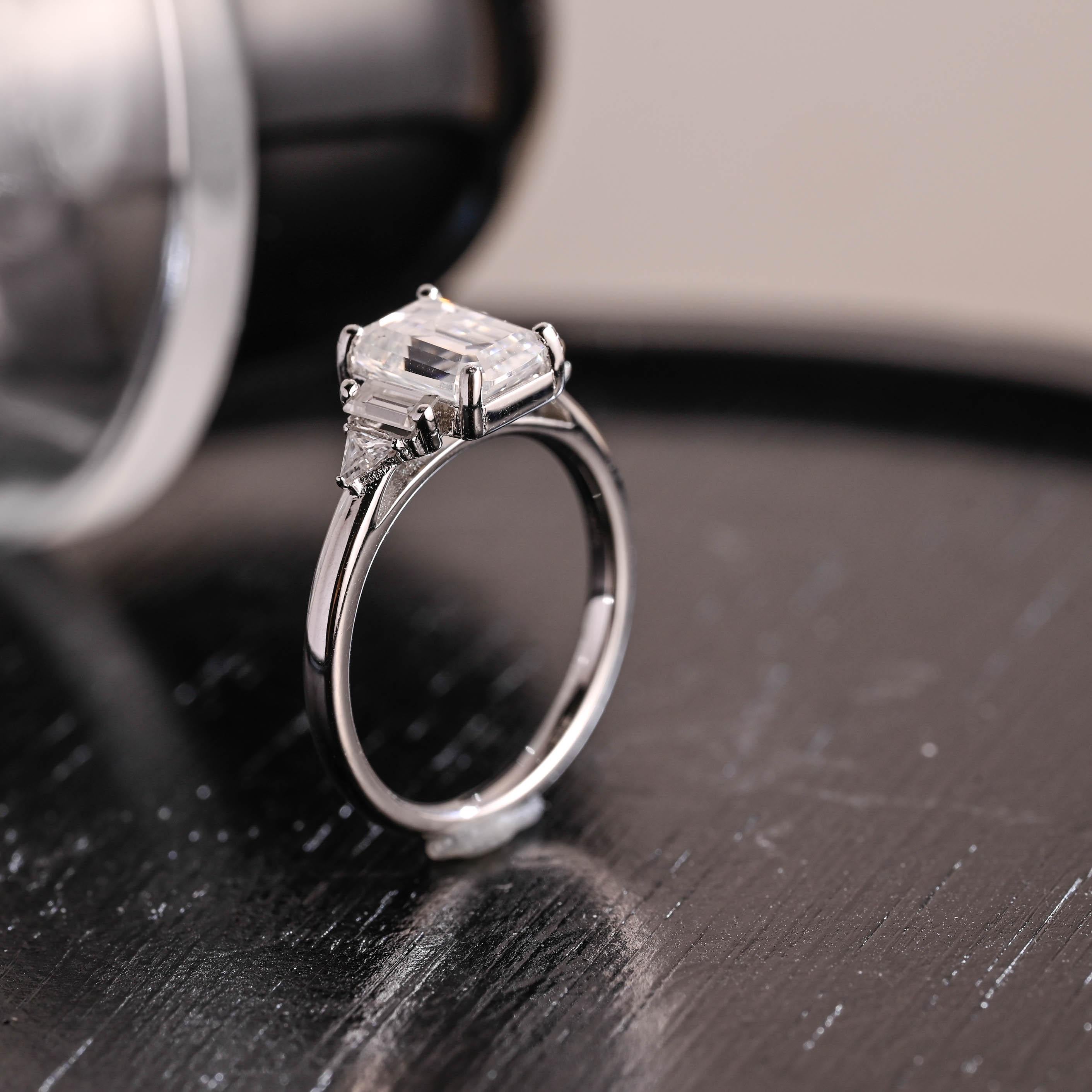 Three Stone Emerald Cut Moissanite Engagement Ring, Solid Gold Emerald Cut Moissanite Wedding Ring, Anniversary Ring, Moissanite Gifts