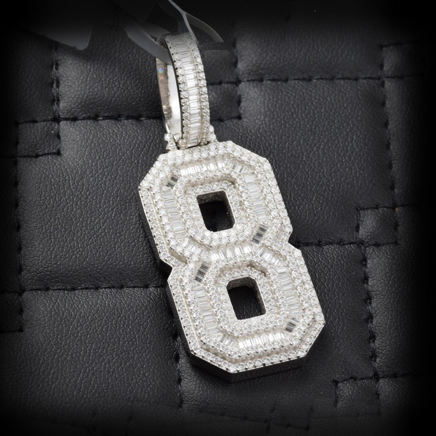 Moissanite Pendant 082