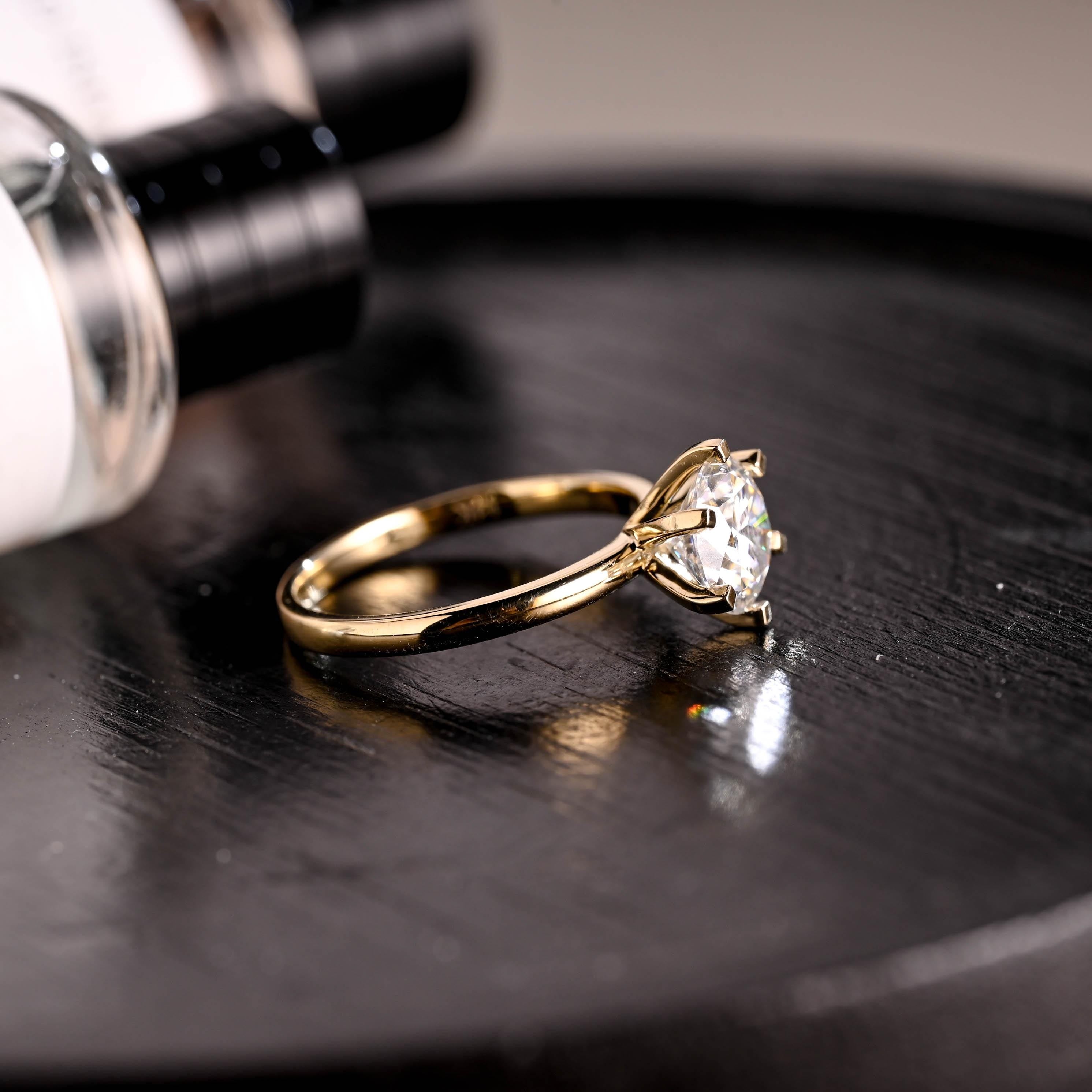 Solid Gold Round Moissanite Engagement Ring, Solitaire Round Cut Moissanite Anniversary Ring for Wife