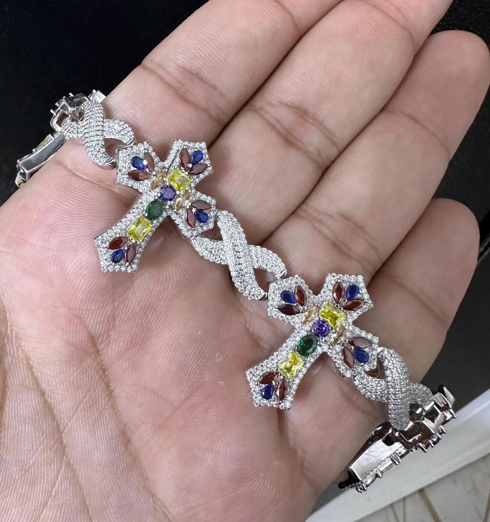 Iced Out Cross Bracelet: VVS Moissanite Hip Hop Jewelry, 12.64CTW