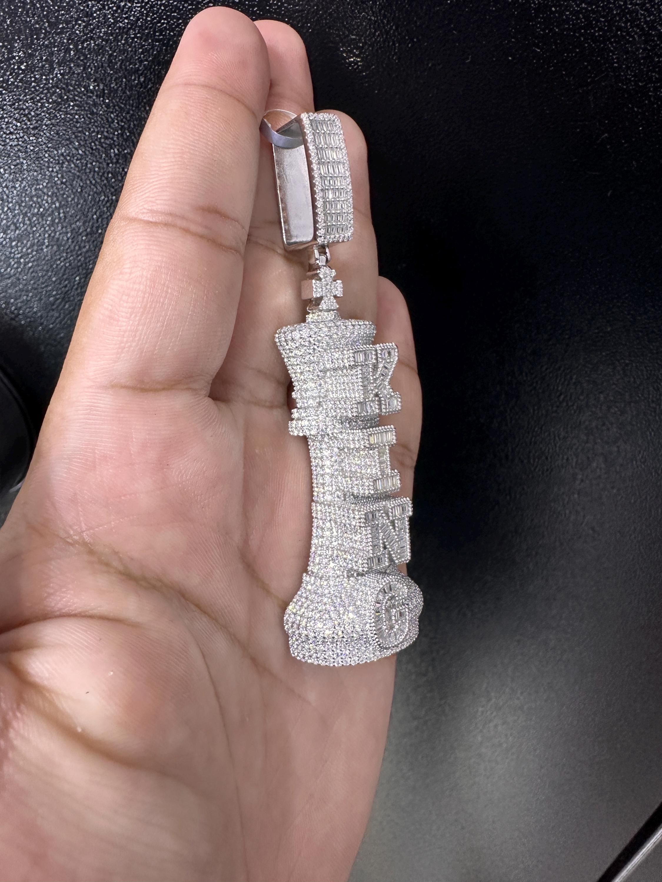 Moissanite Pendant 041