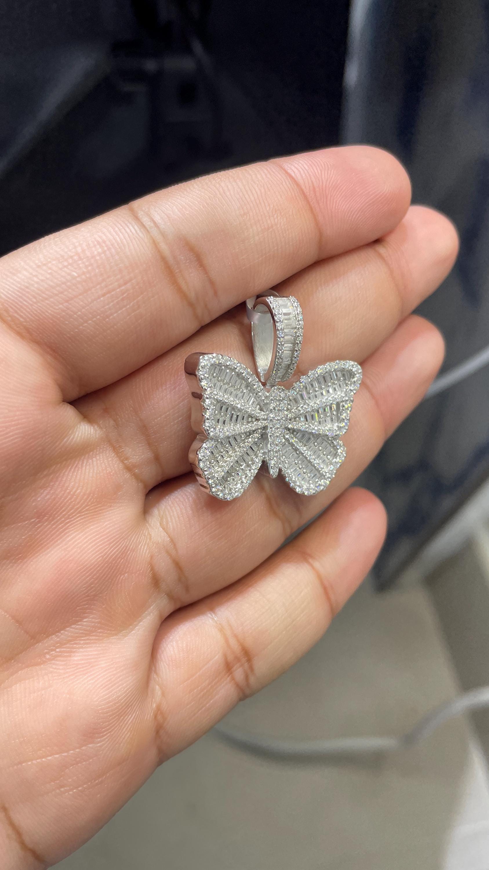 Moissanite Pendant 071