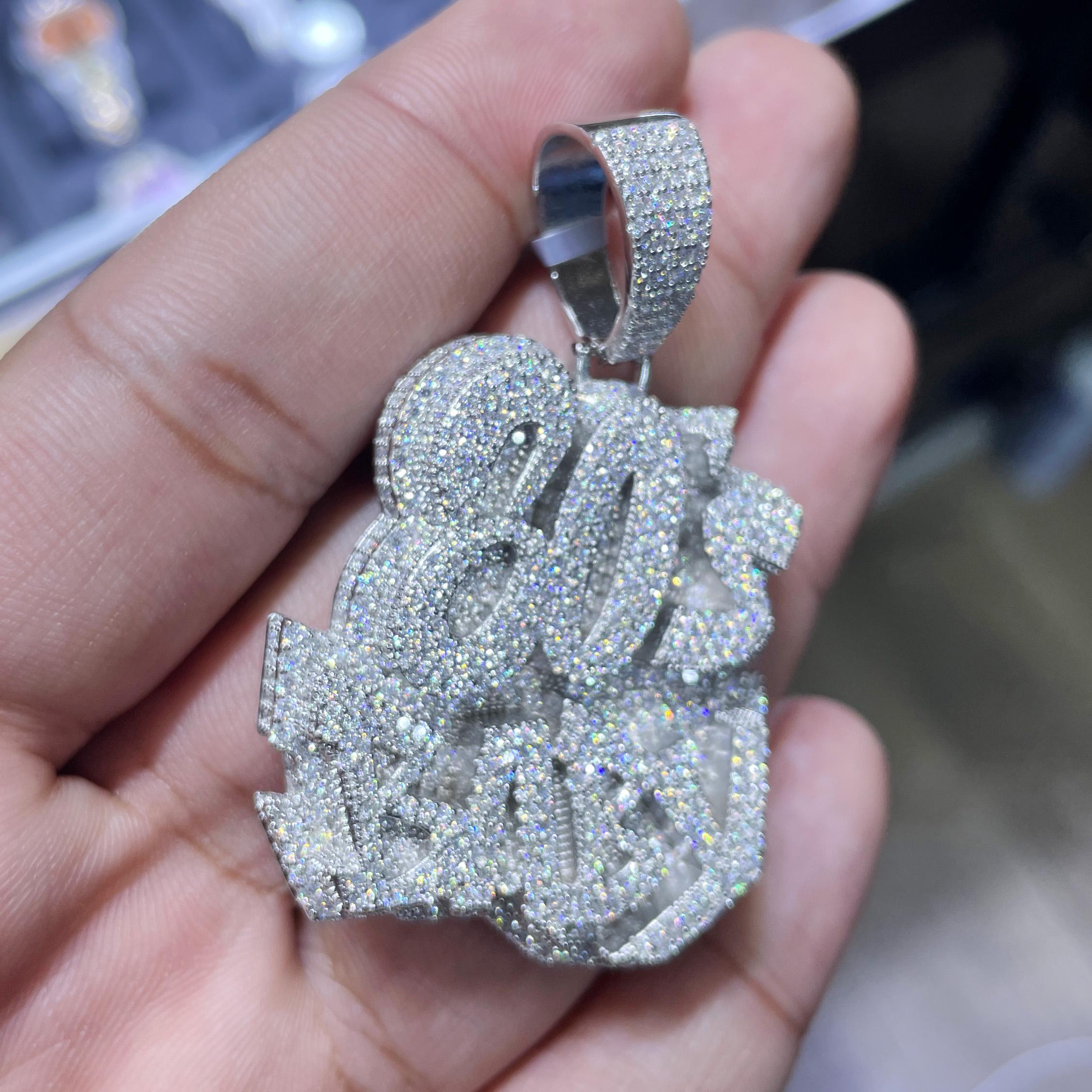 Moissanite Pendant 020