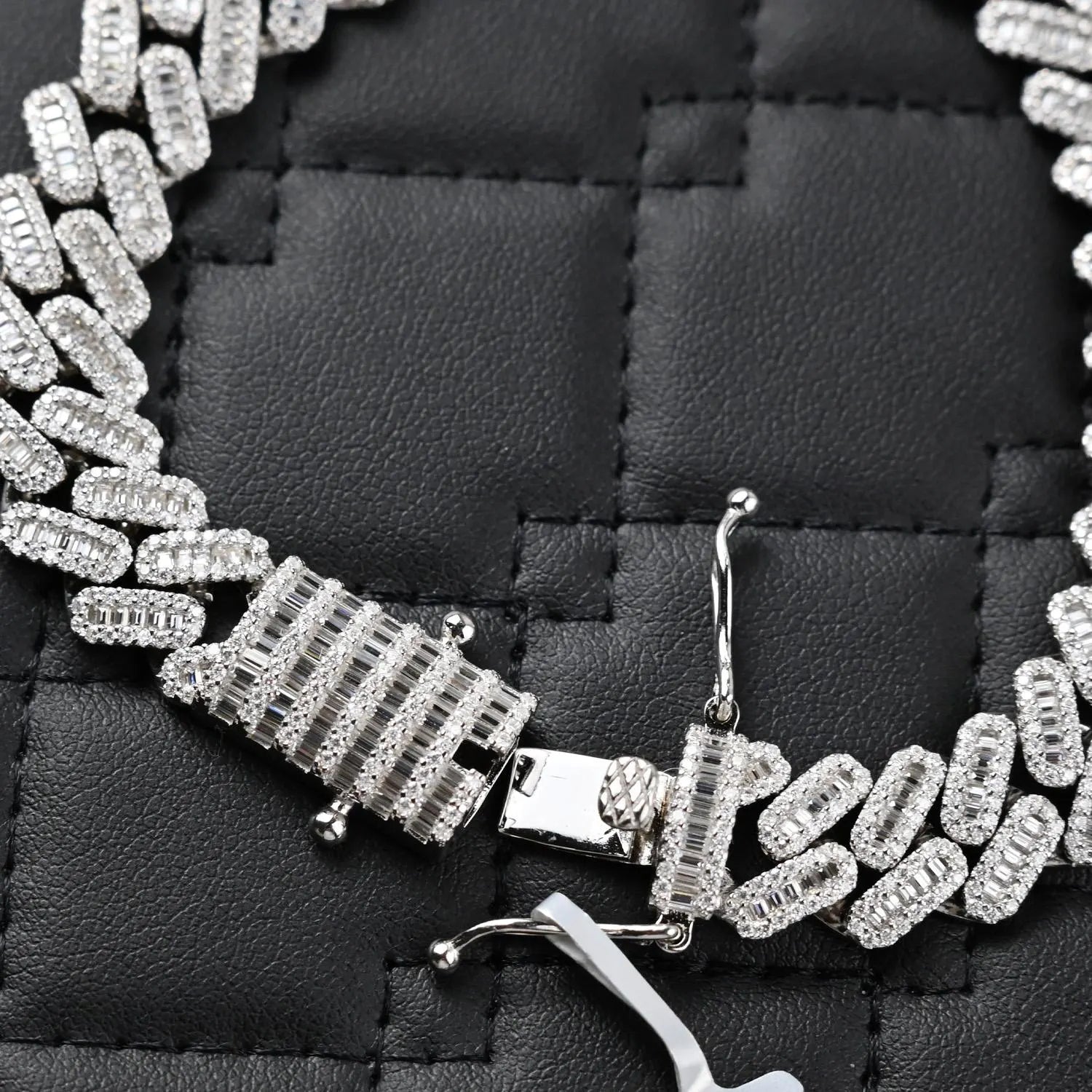 VVS Moissanite Cuban Link Bracelet Solid Sterling Silver 925 | Baguette Moissanites 17 Carats 12mm