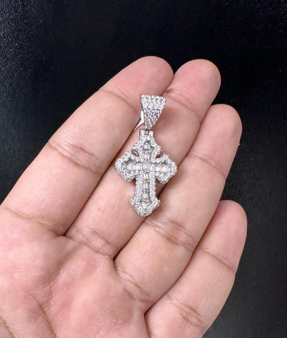 Moissanite Pendant 044