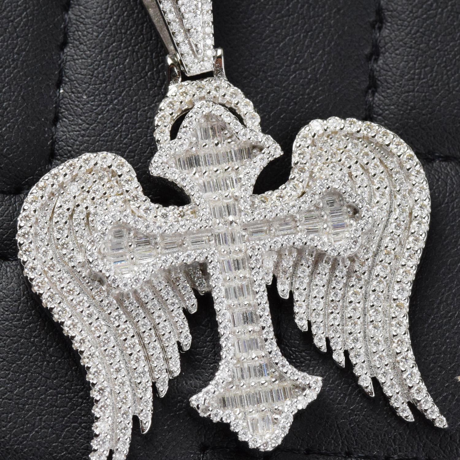Moissanite Pendant 028