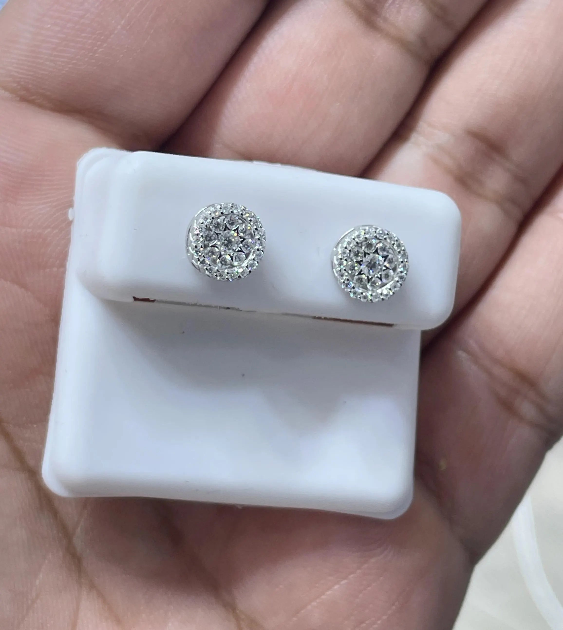 Moissanite Earrings 048