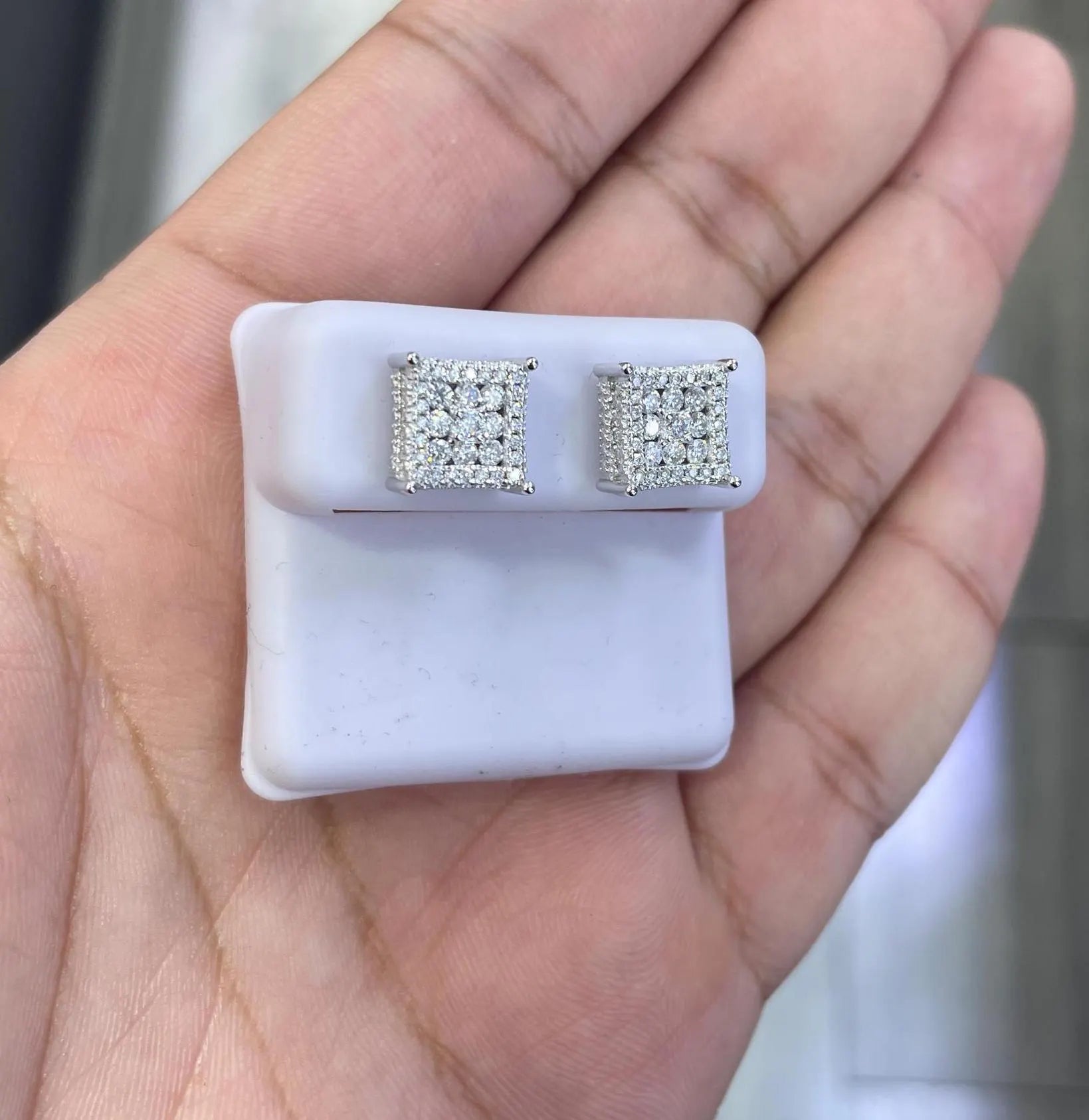 Moissanite Earrings 052
