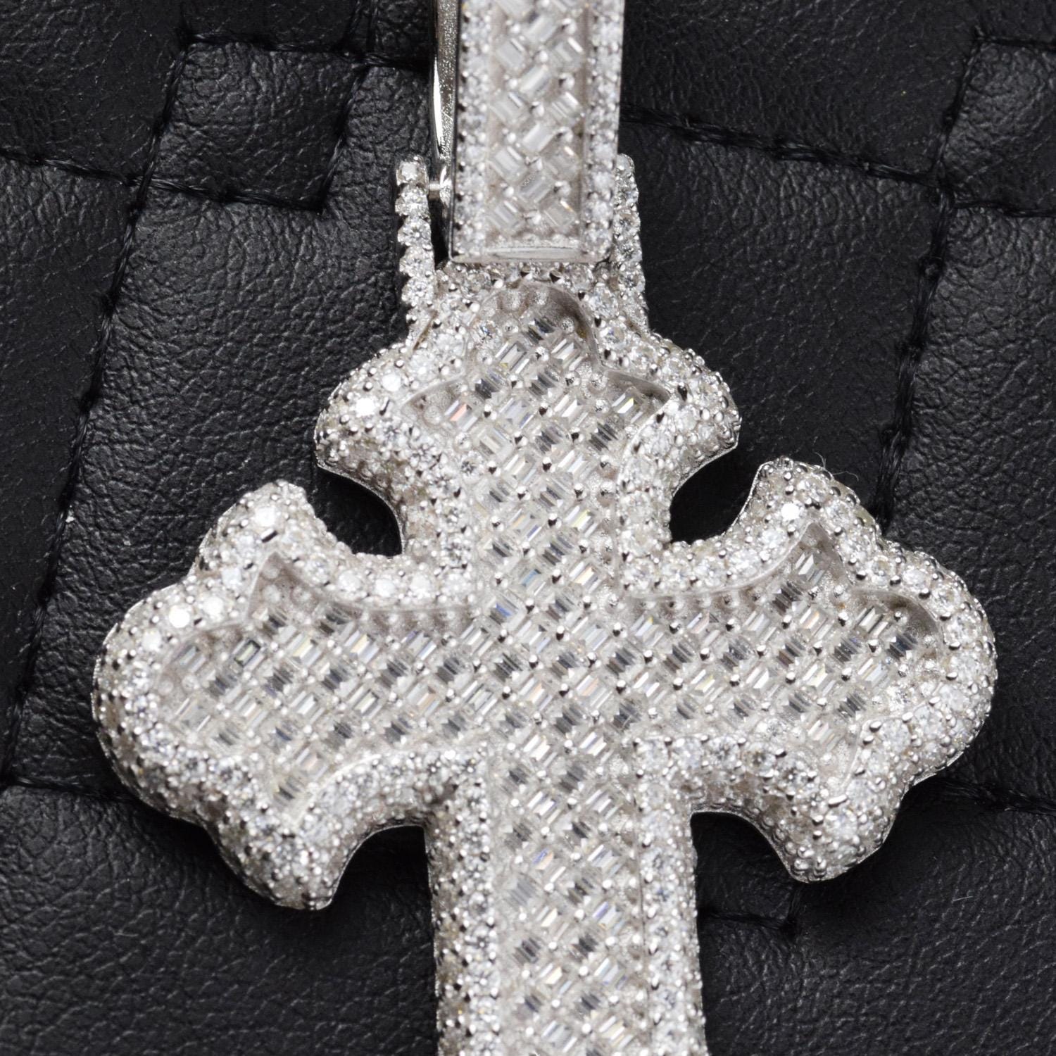Moissanite Pendant 078