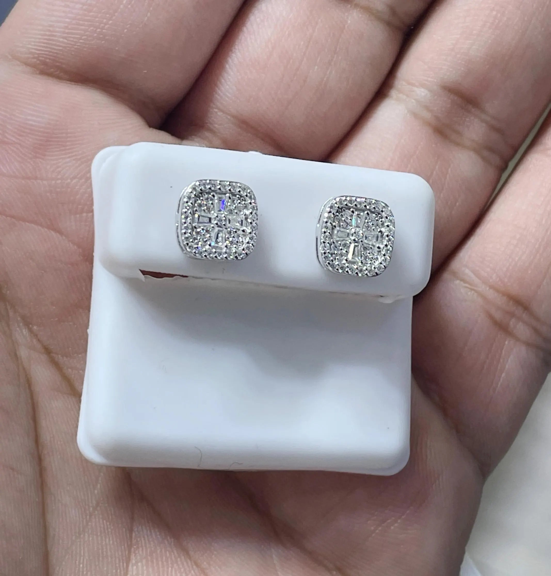 Moissanite Earrings 027