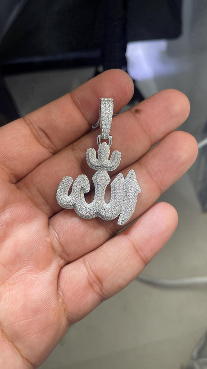 Moissanite Pendant 099