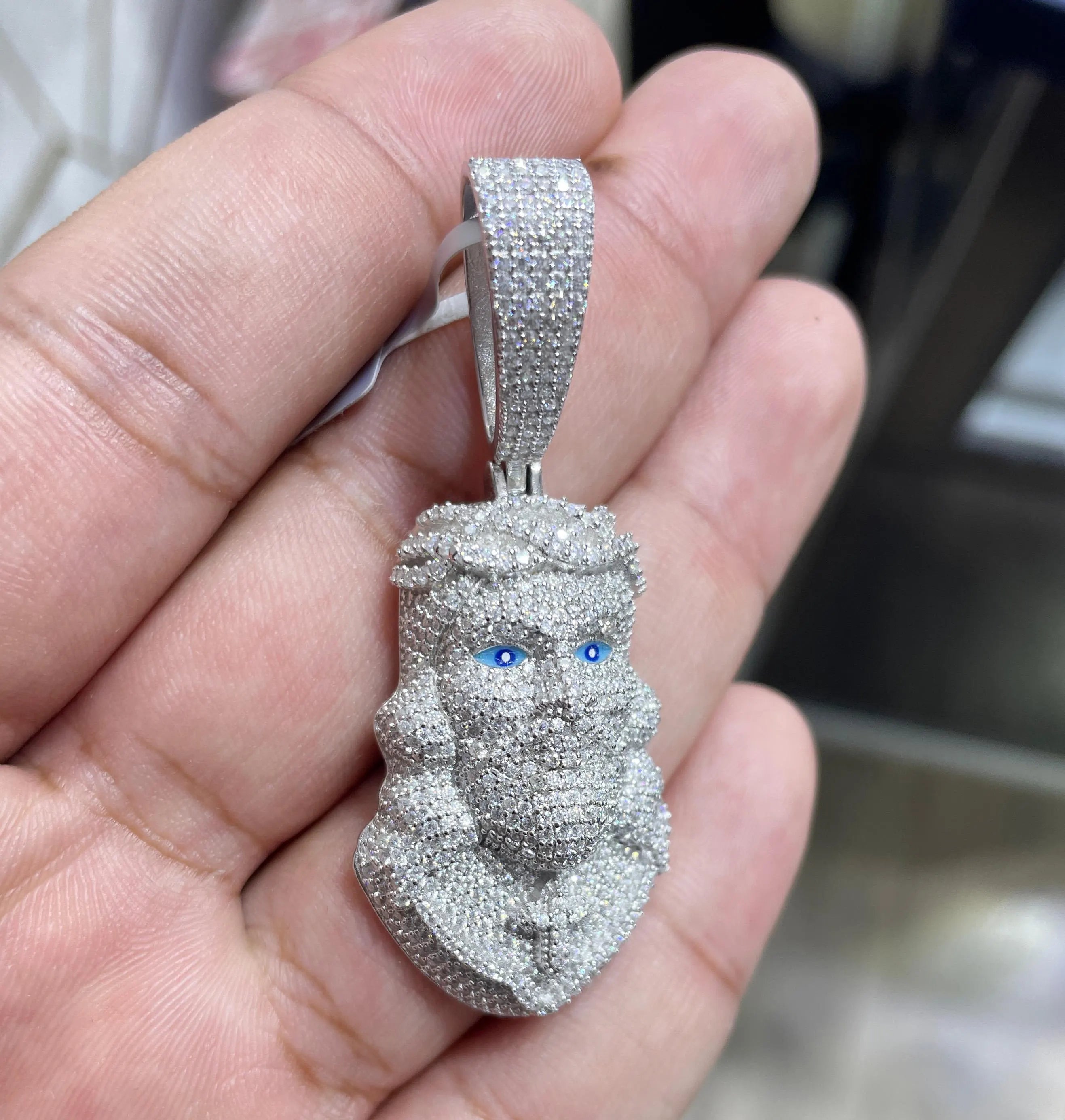 Moissanite Pendant 037