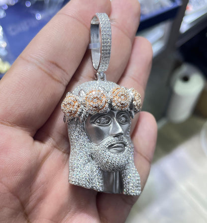 Moissanite Pendant 038