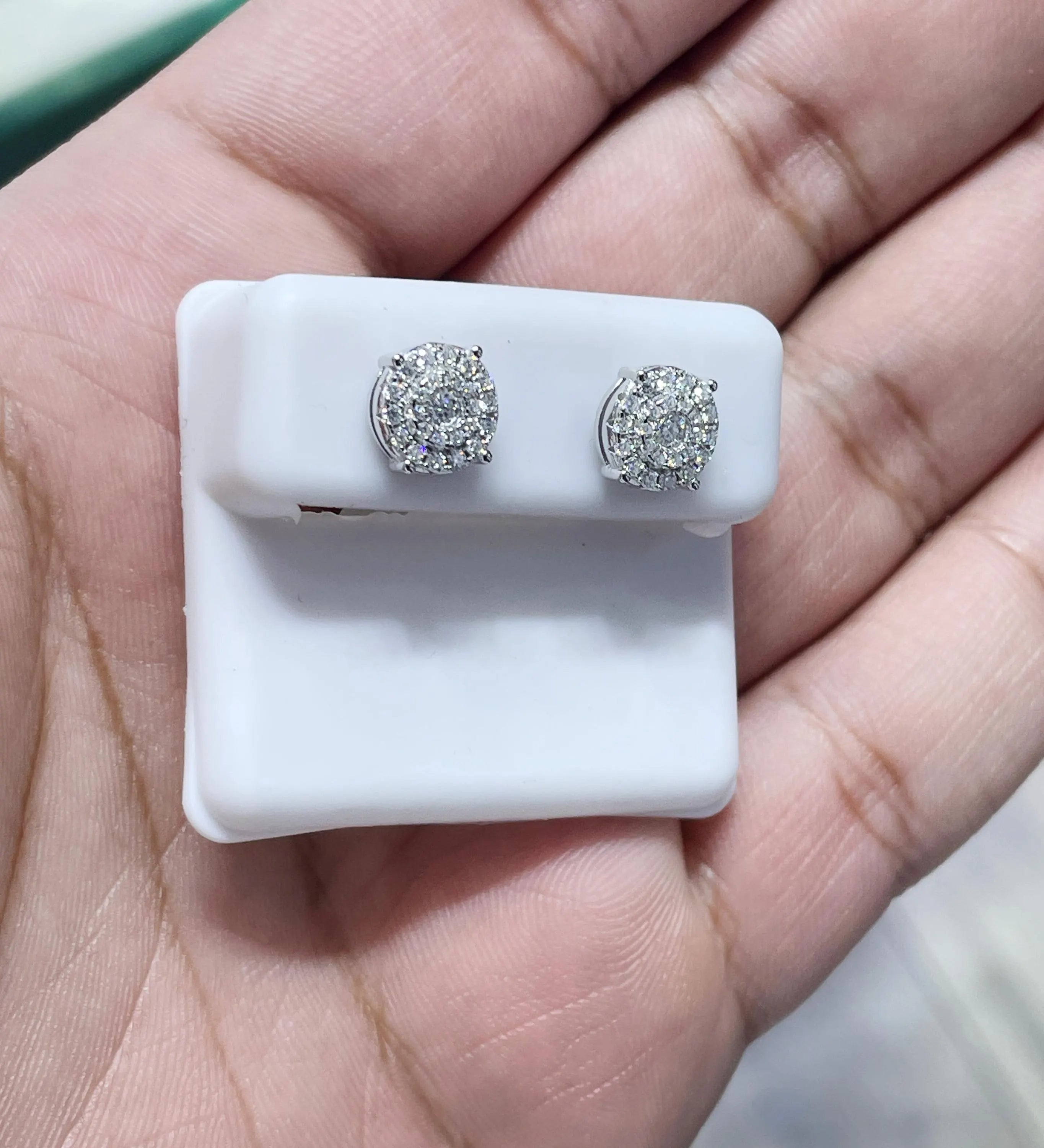 Moissanite Earrings 013